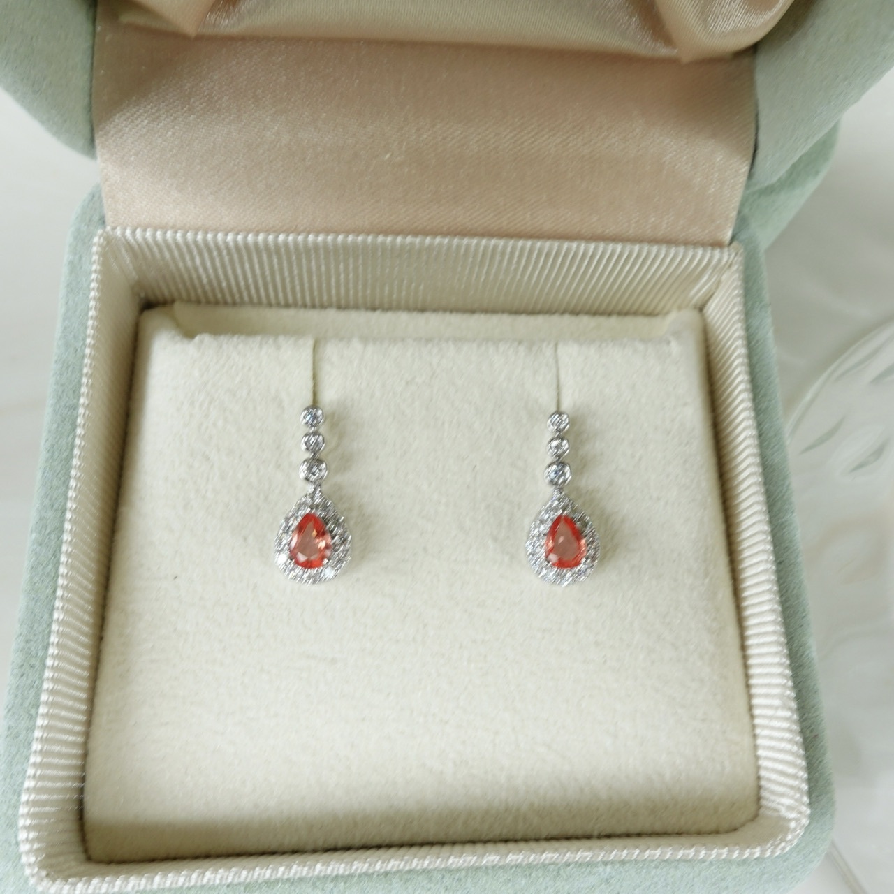 18K金Padparadscha鑽石復古耳釘 - 日落色