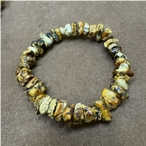 0414gz35-GZday1-撫順琥珀4月-幹白花隨型手串（A35）