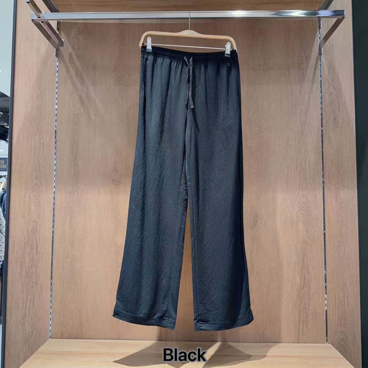 【直播】 WHO.A.U LX041453 寬鬆長褲