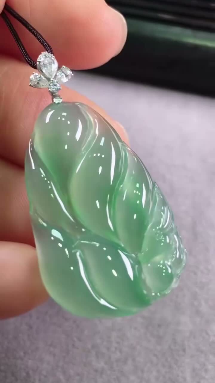 328316 翡翠狐狸仙