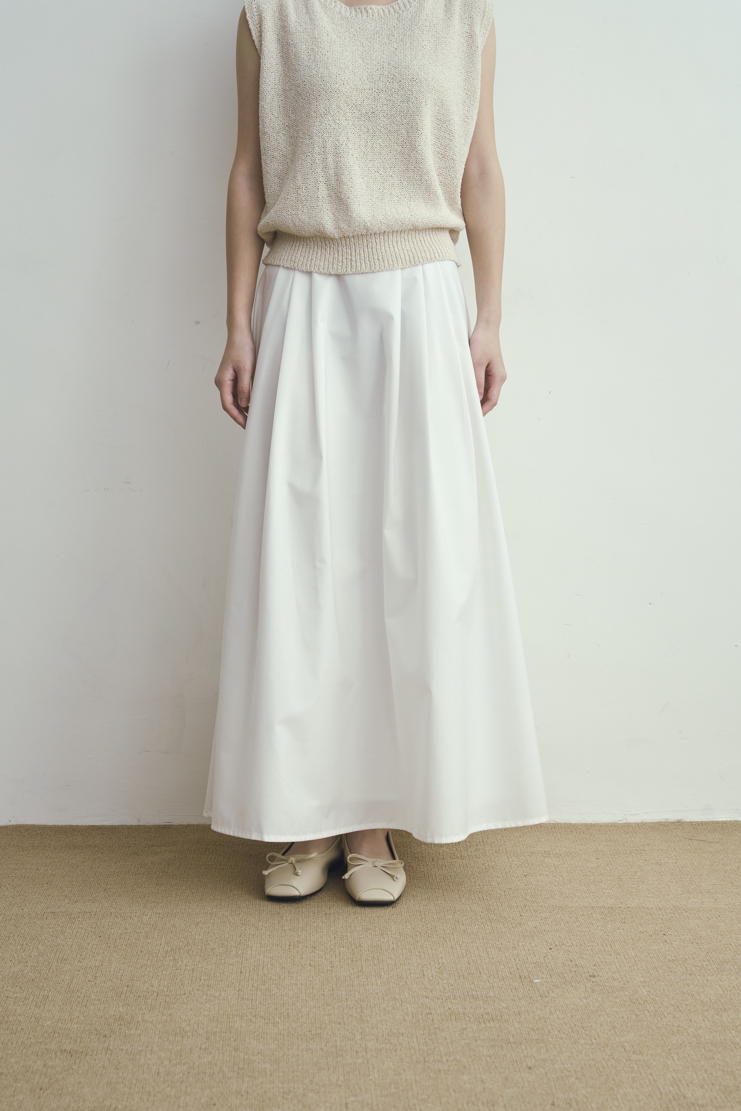 Gmade/收臀活摺後鬆緊遮瑕裙-白【4月底出貨】