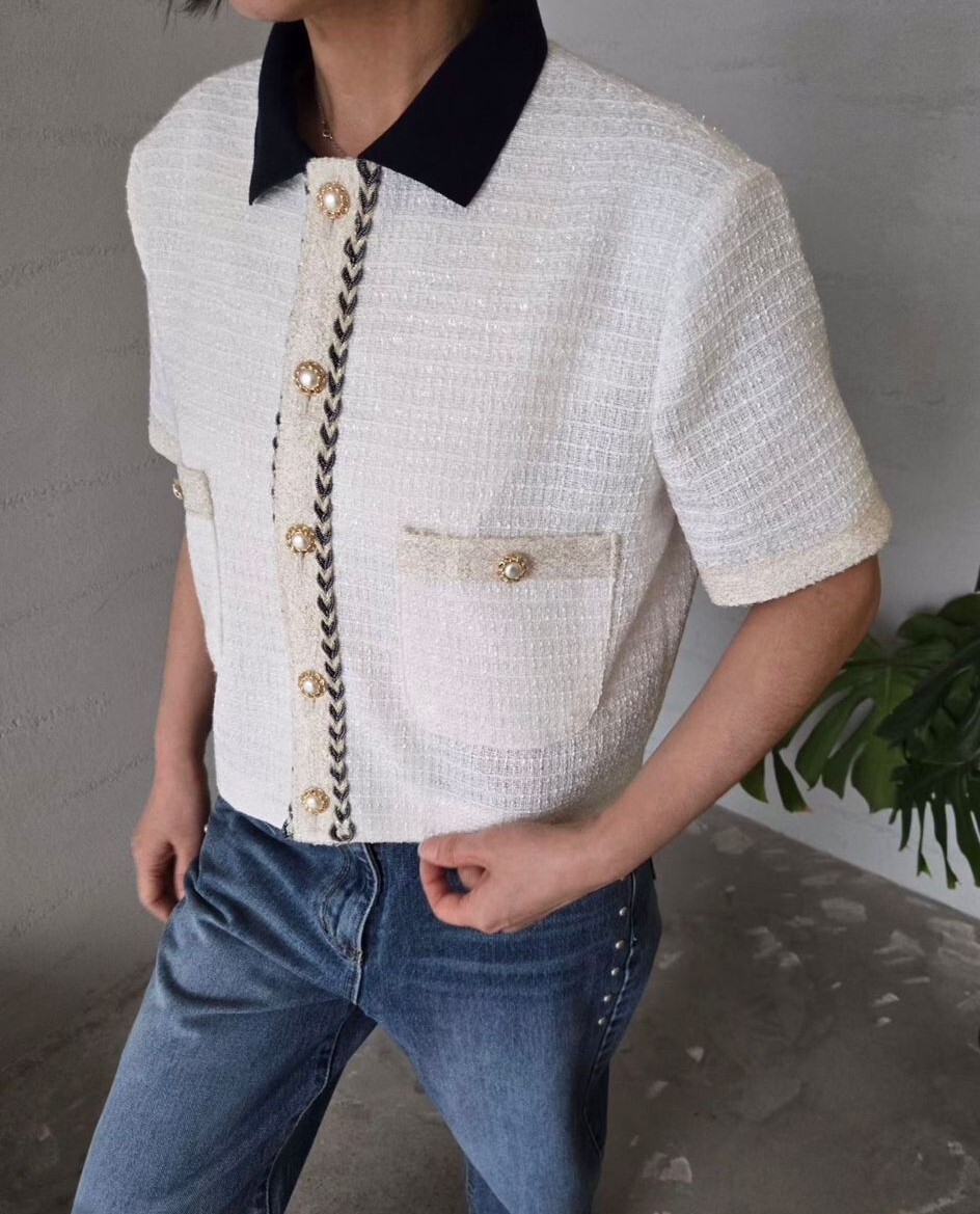 CR42 胸 41長 17$669 (一口價)