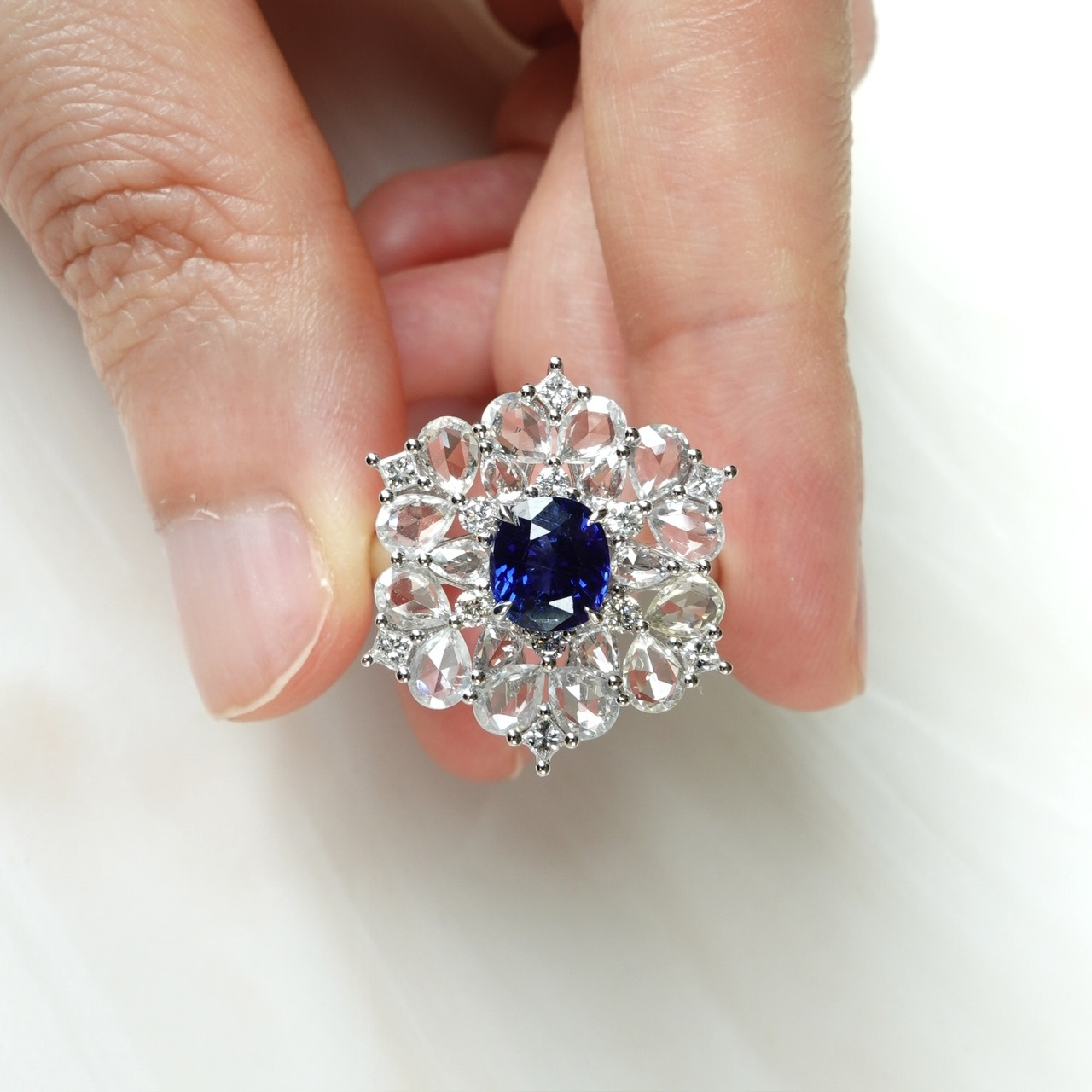 1.28ct皇家藍藍寶石鑽石18K金戒指/吊墜 - 兩用款 (帶證書)