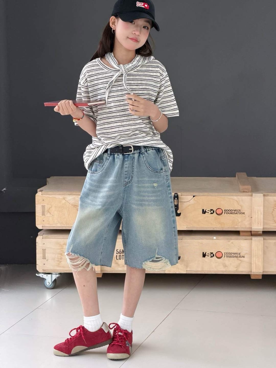 復古水洗刷破牛仔褲