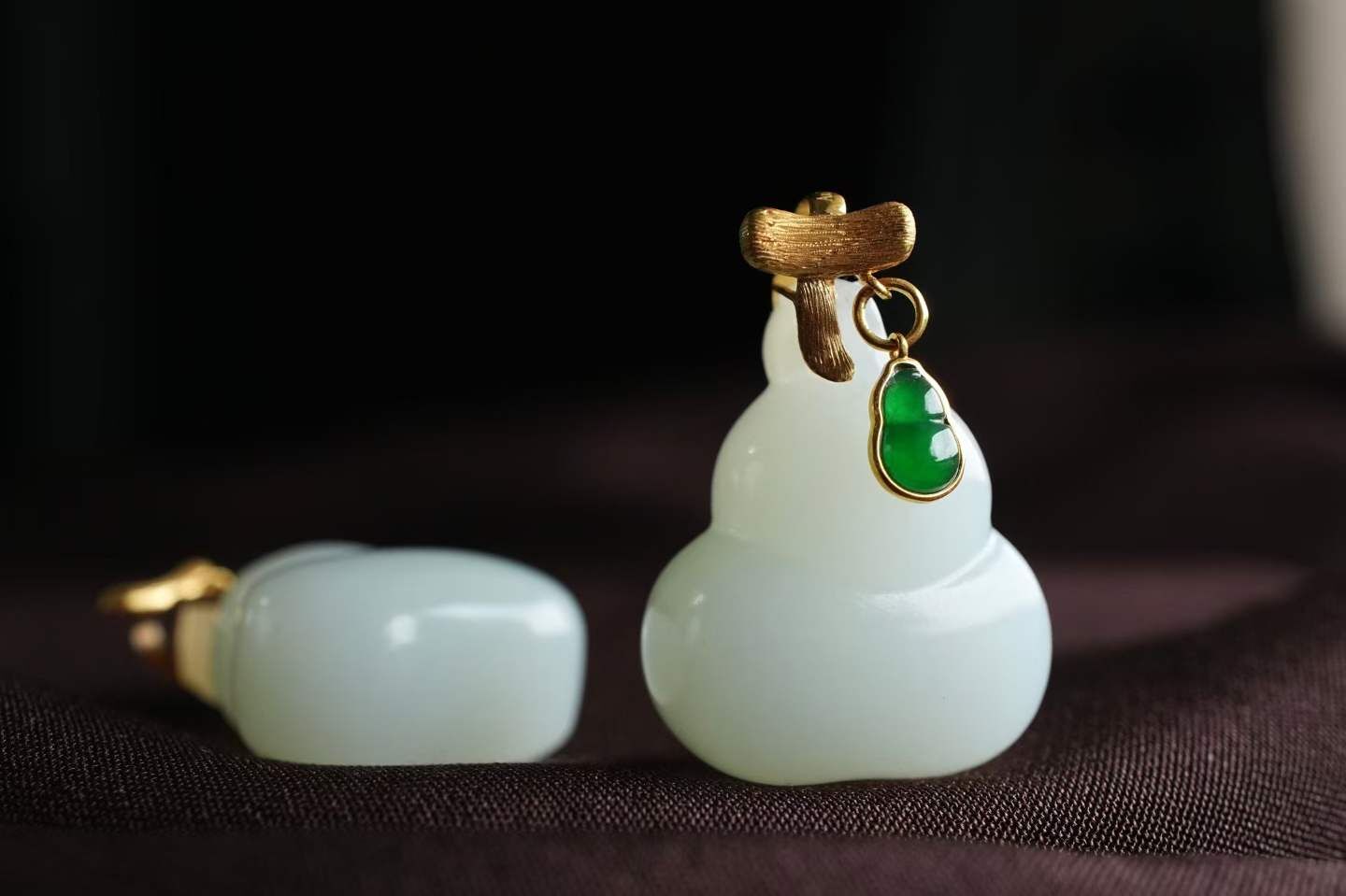 328446 和田玉老坑俄料白玉“寶葫蘆”吊墜