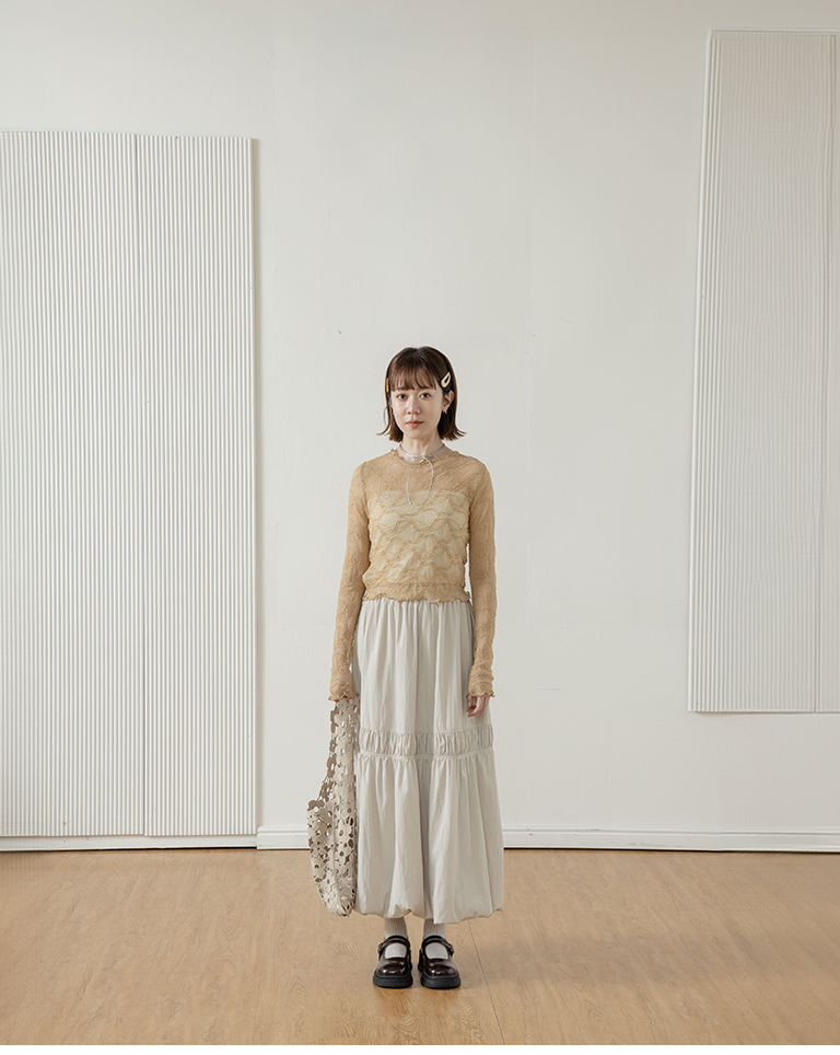 Jacquard lace sheer long-sleeved top, available in four colors【01099619】in stock+pre-order