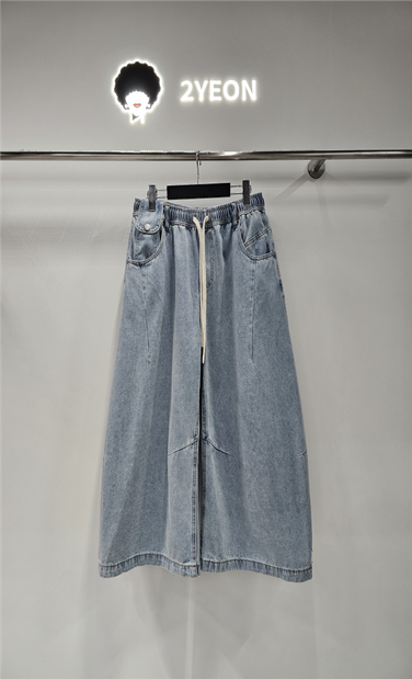 YE001 2yeon 索繩7分微彎刀牛仔褲 淺牛仔色