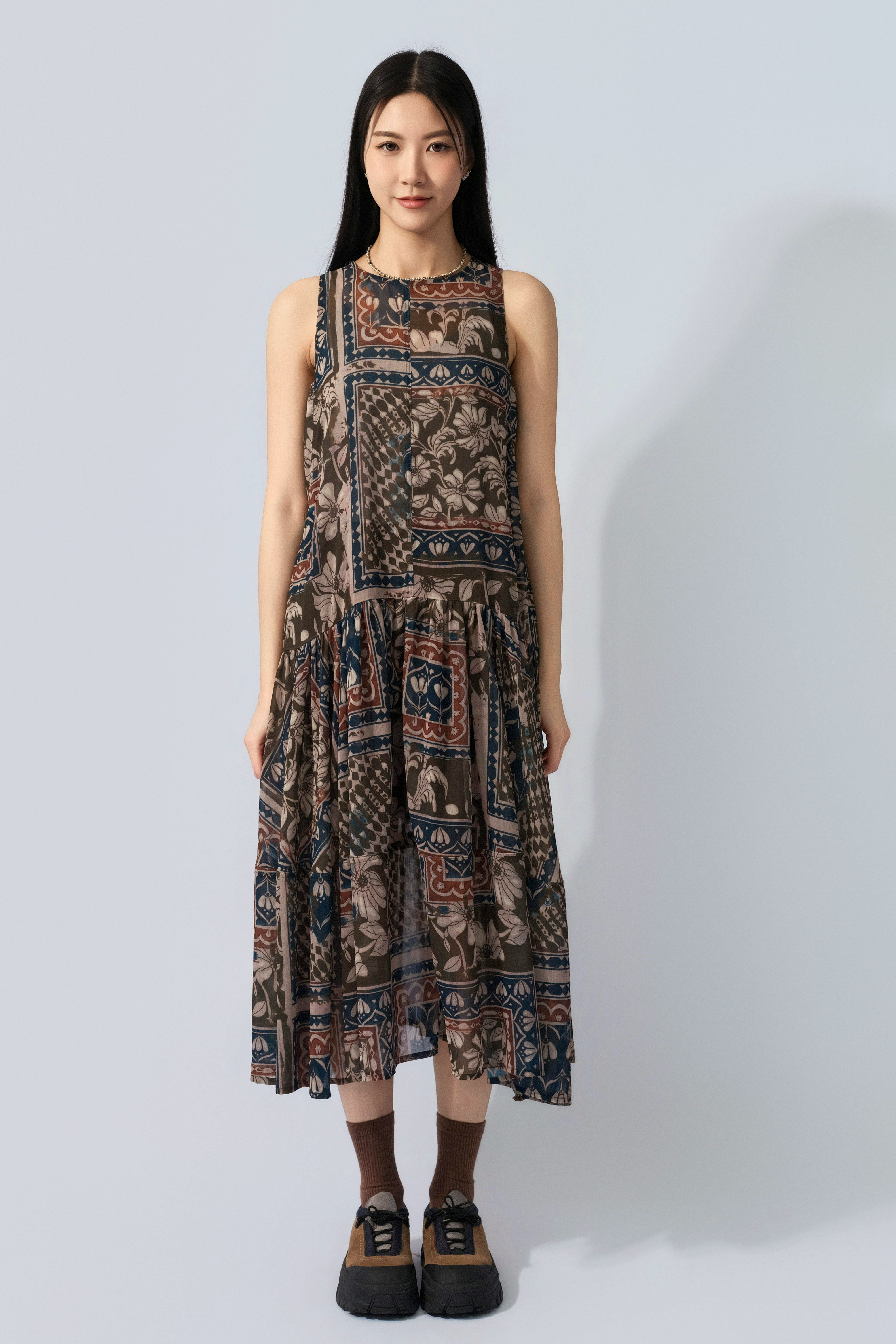 復古花雪紡傘腳連身裙 (預購產品）