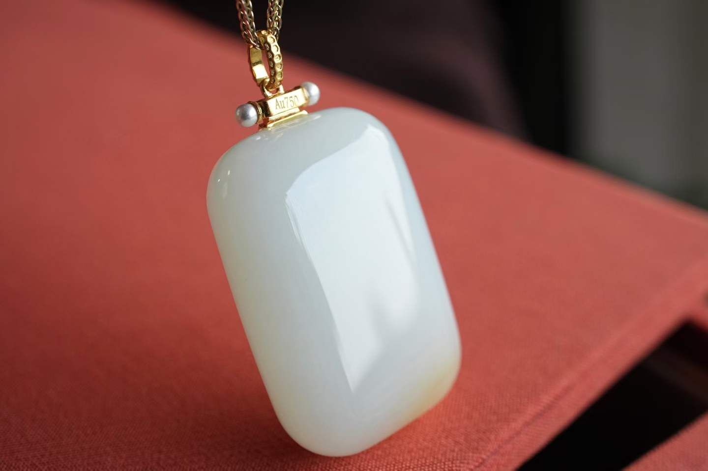 328447 和田玉老坑糖白無事牌吊墜