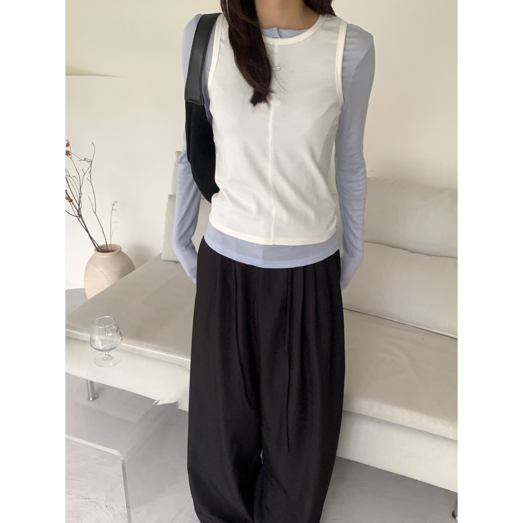 現貨 A32 自帶氣質濾鏡 車線透膚背心 #8536