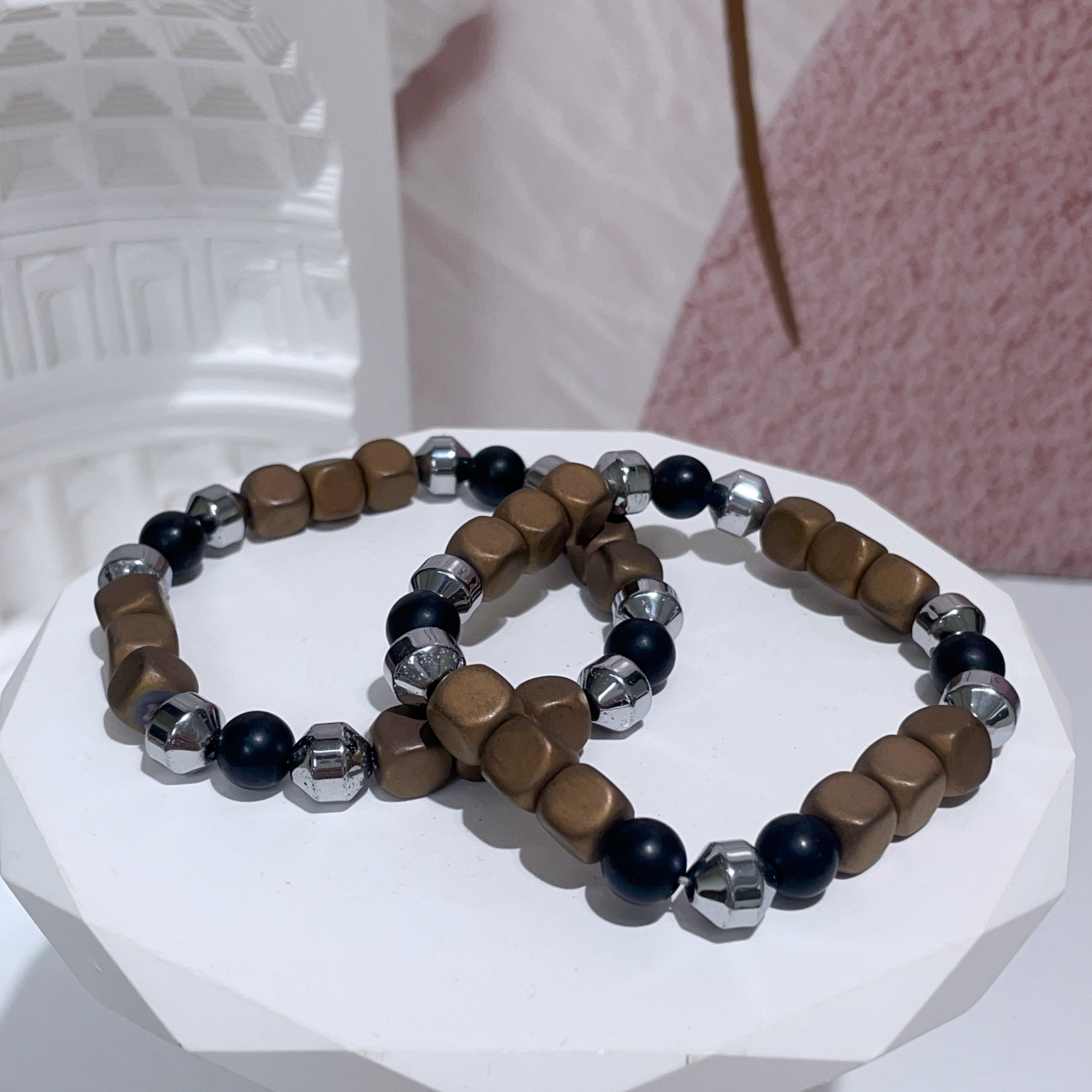 黑膽石方粒噴沙設計手串