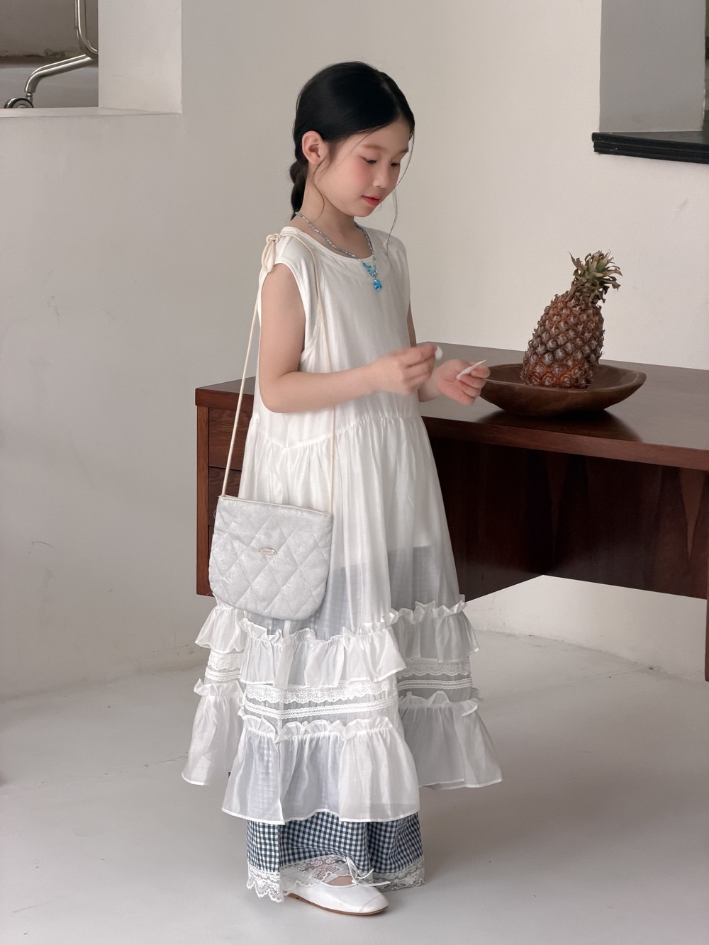 白色浪花洋裝/內搭米白背心