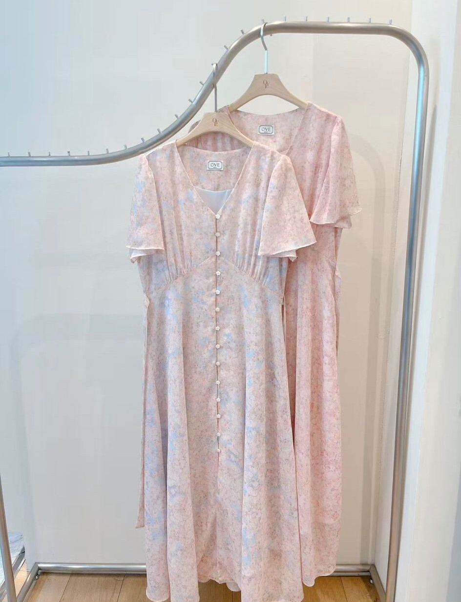 OV10 胸41 腰34 長50 $599 (一口價)