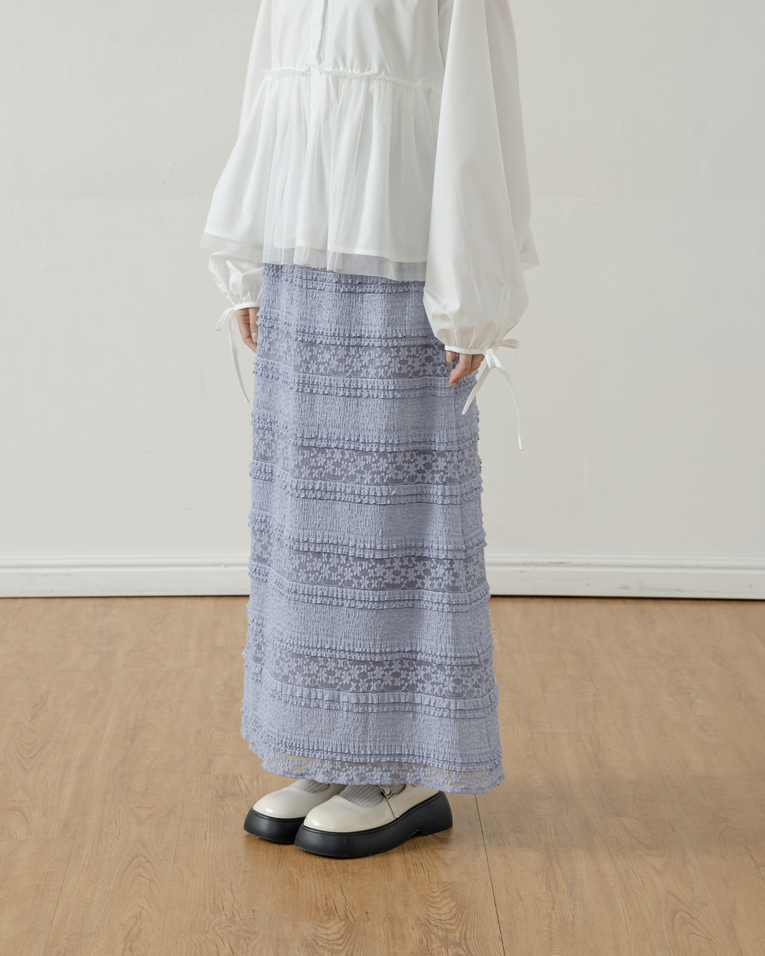 Multi-layered lotus leaf jacquard hollow-out long dress, available in three colors, S/M.【03021722】in stock+pre-order