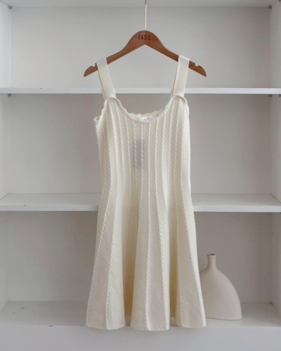 法朵Fado shop｜織紋法式吊帶洋裝 6105003 三色