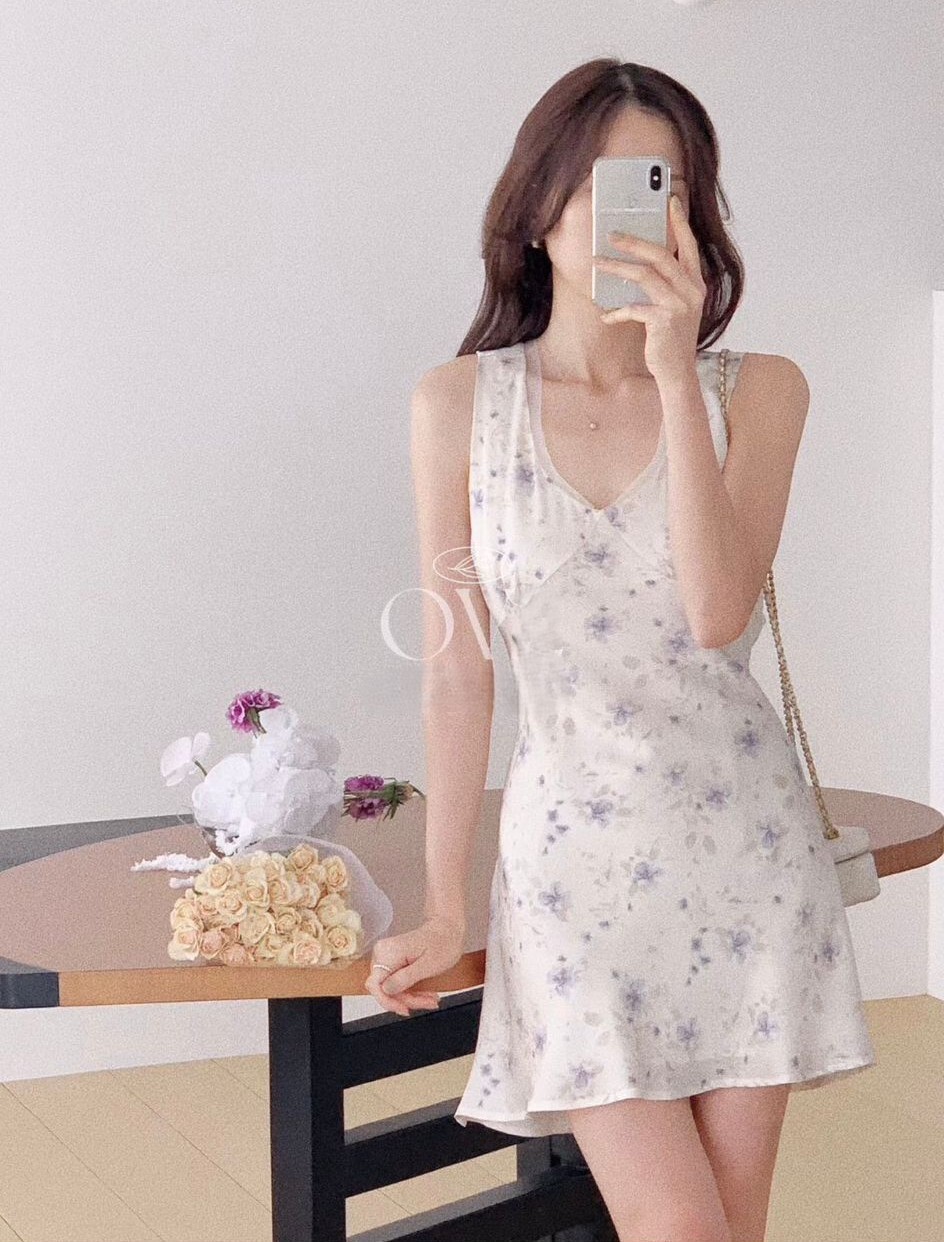 OV18 胸 40長   33.5 腰 38 hip 42$539 (一口價)