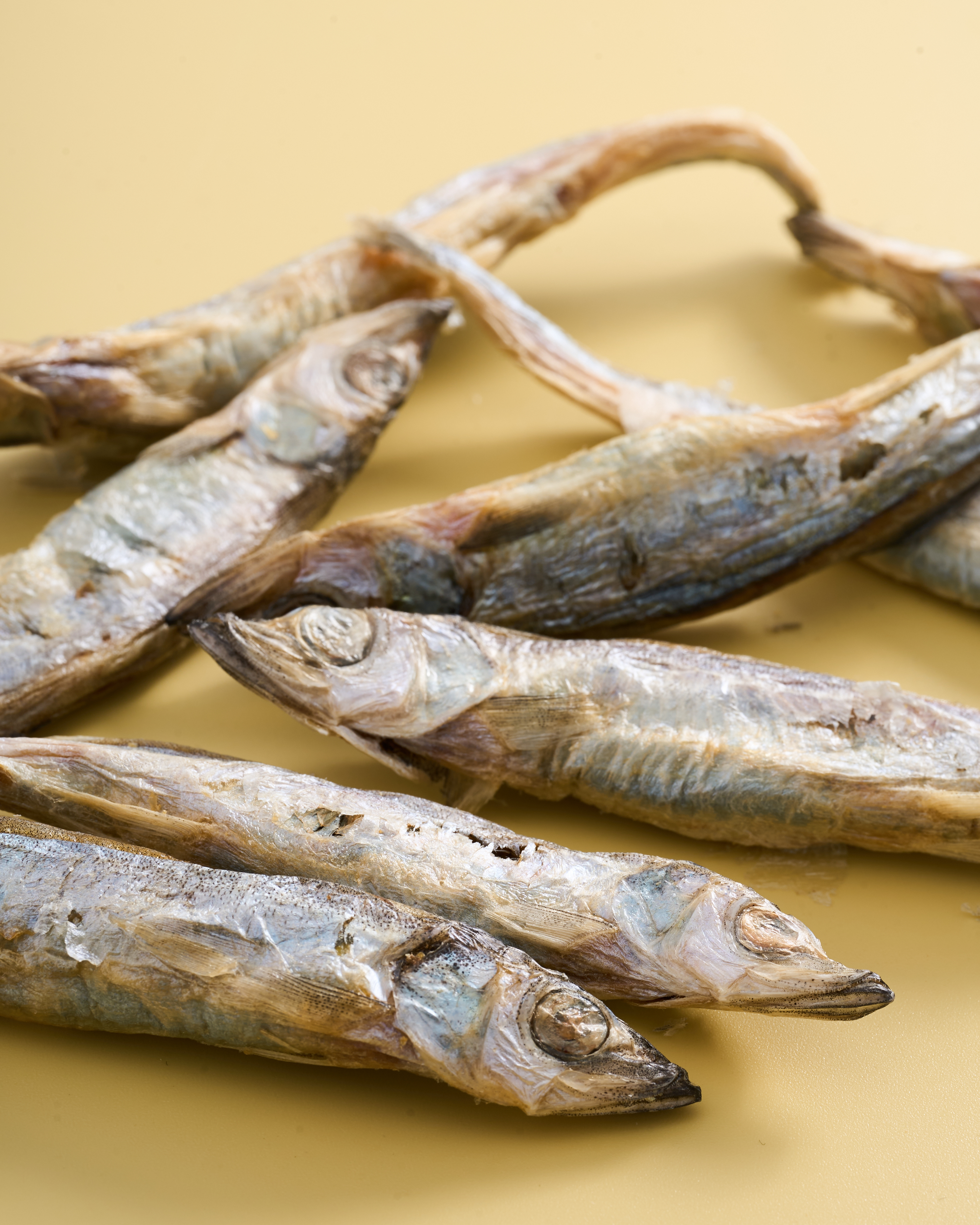 爆蛋柳葉魚