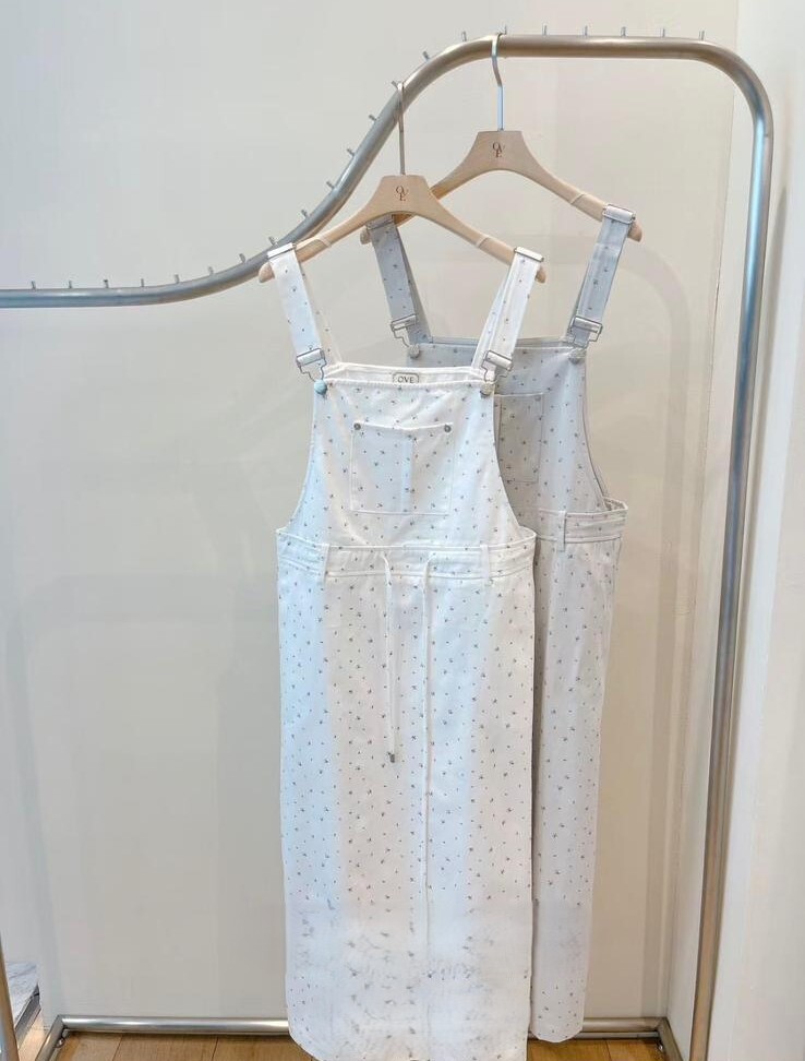 OV25 胸 腰 36長 48.5 hip 42$539 (一口價)