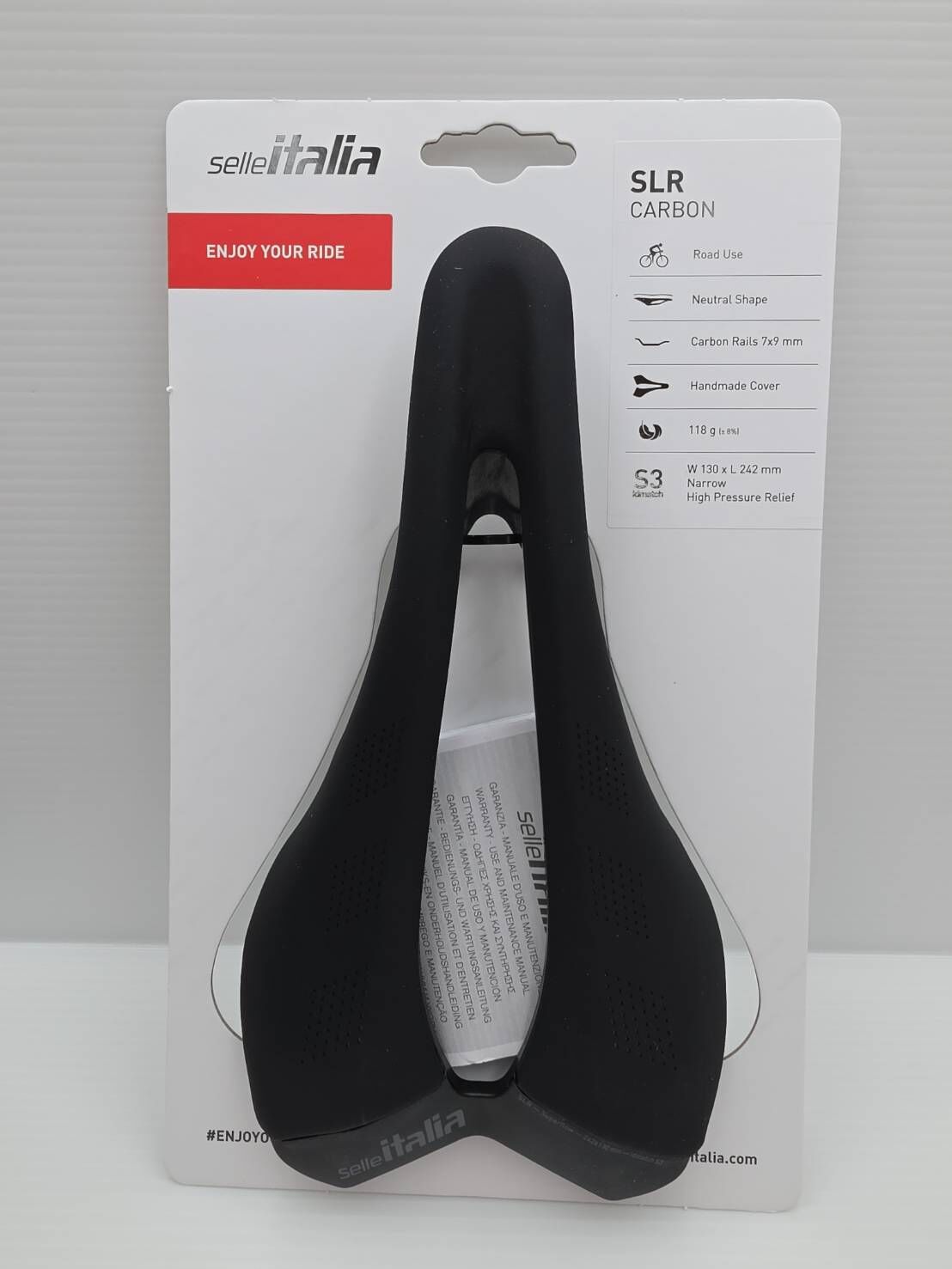 Selle Italia 坐墊 SLR Carbon 座墊 碳纖維底 碳纖維坐弓 S:130 x 242 mm L:145 x 242 mm