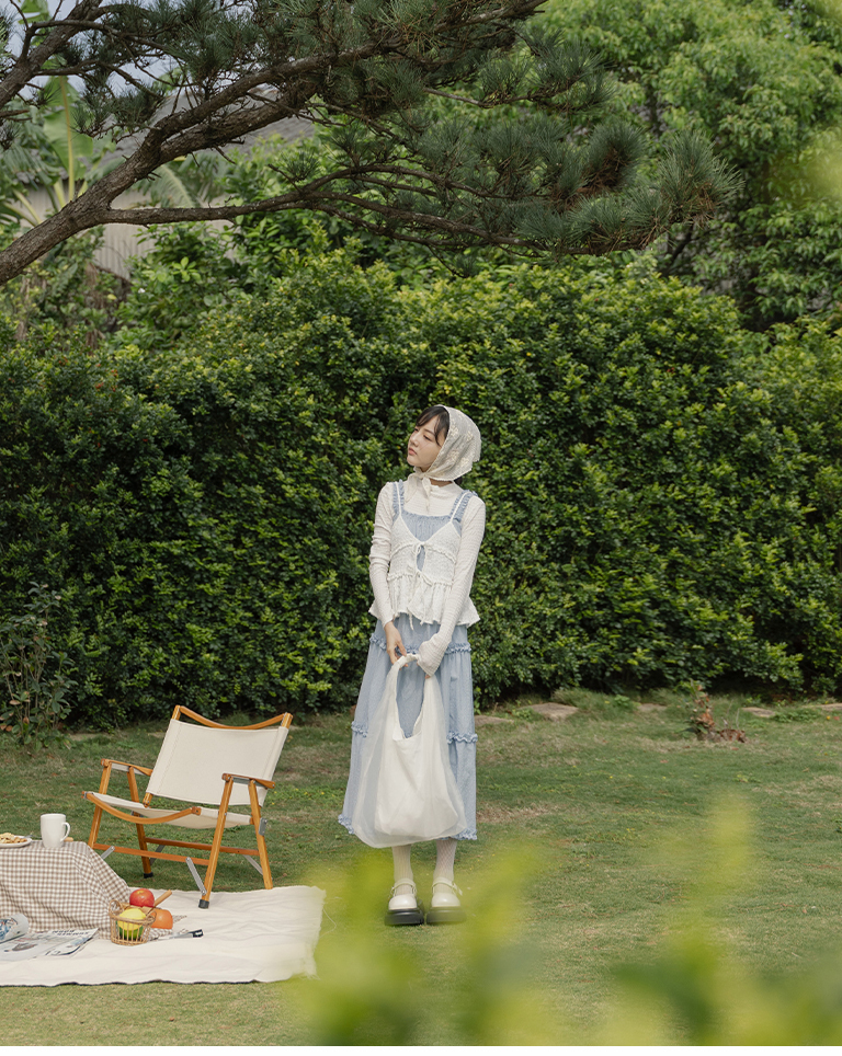 Floral embroidered plaid sheer triangular scarf【07130058】in stock+pre-order