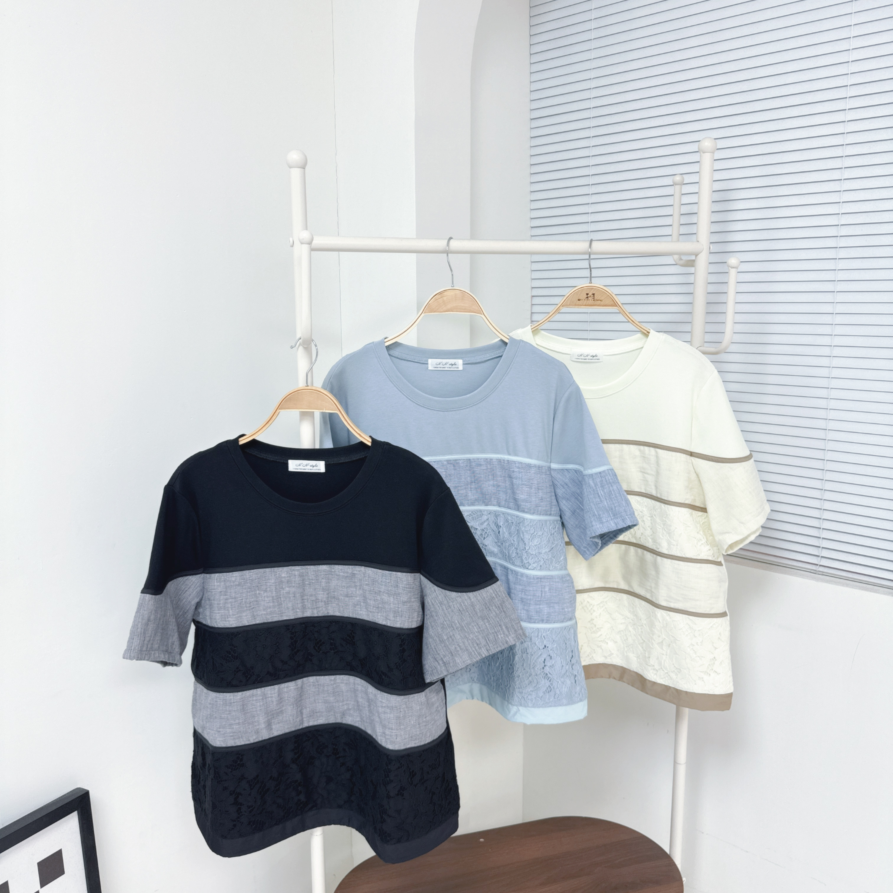 【廠家制】粗橫間拼通花短袖TOP (S22-S24)