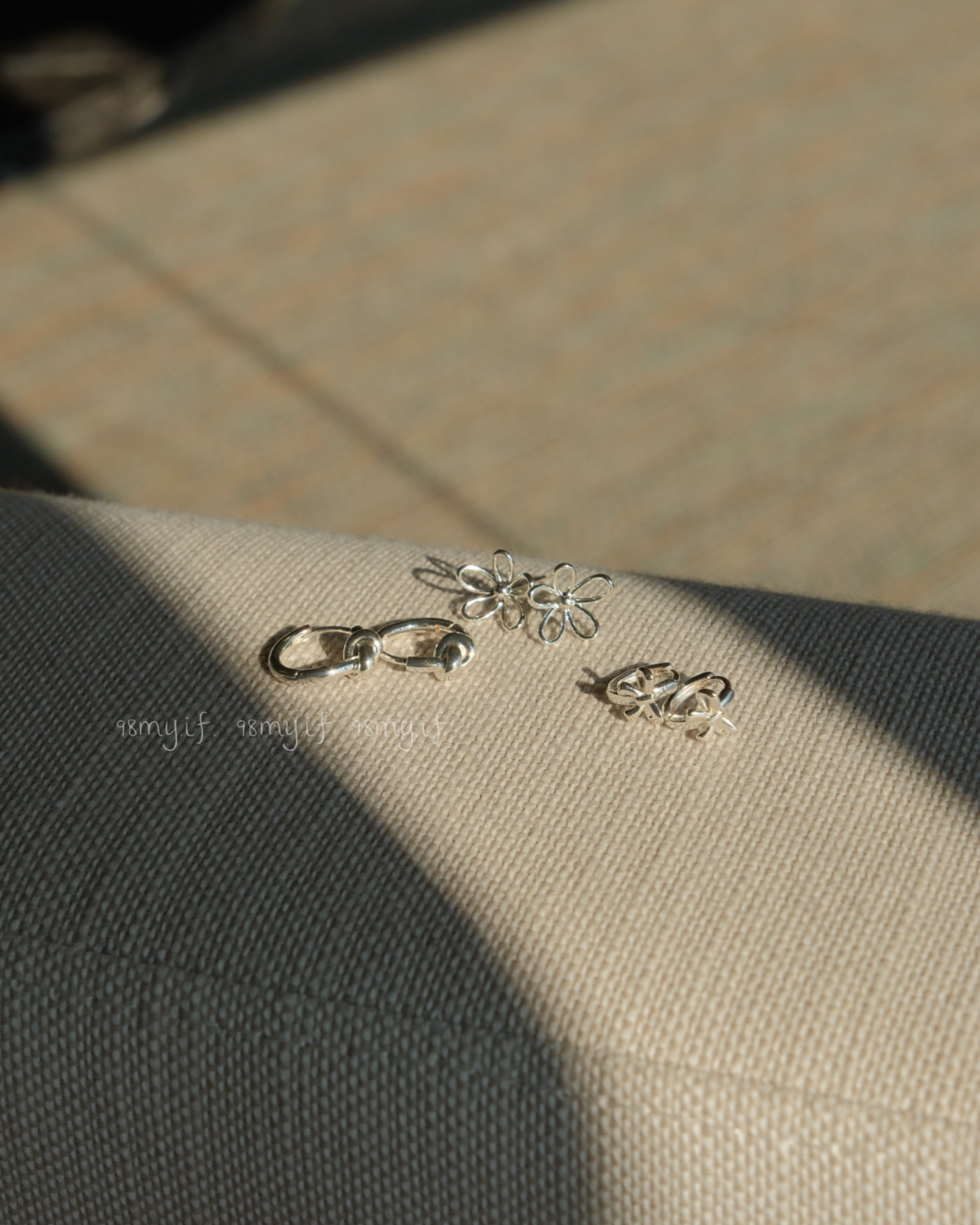 A05 搭配日常鈦鋼耳環