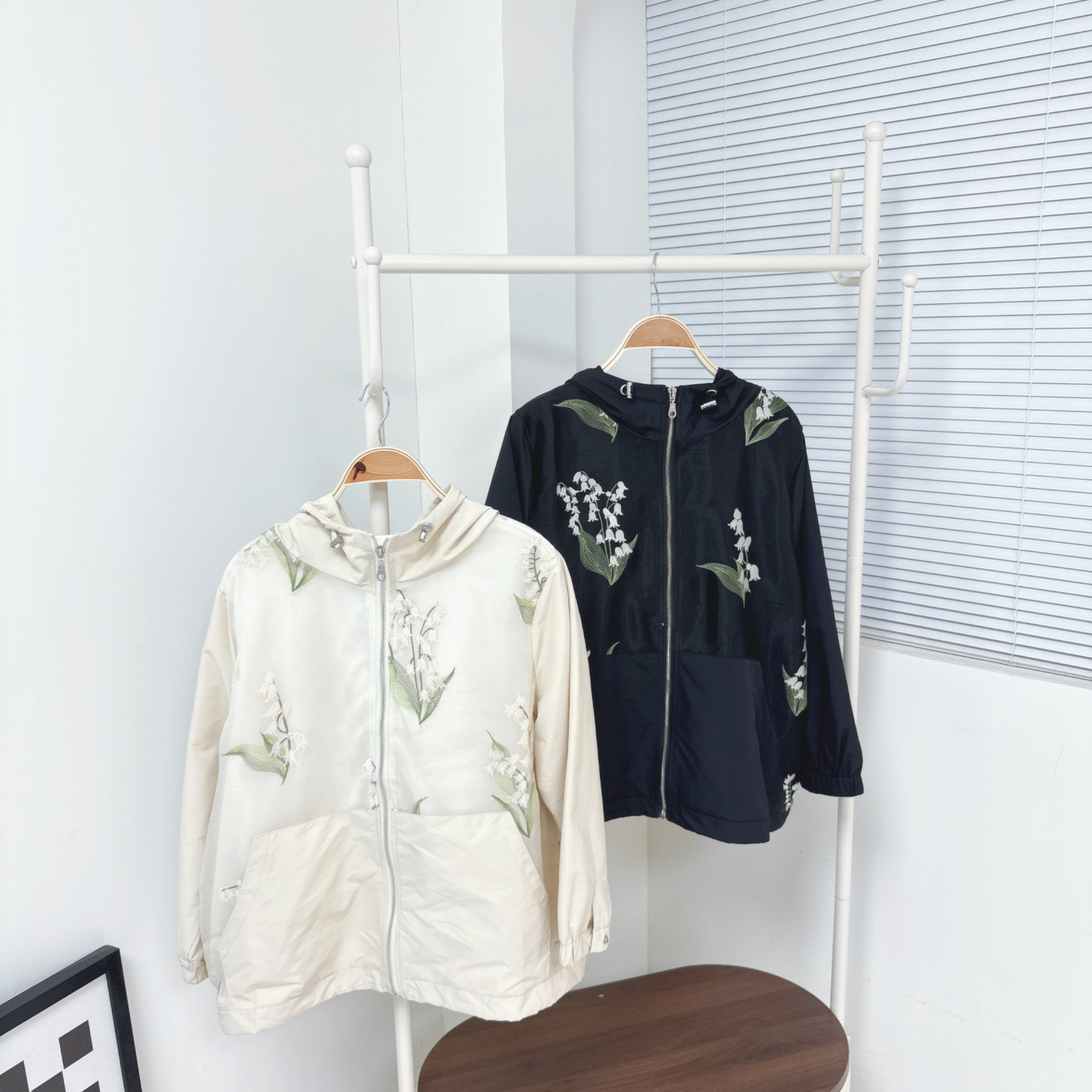 【廠家制】柯根紗繡花風衣外套 (S9-S10)