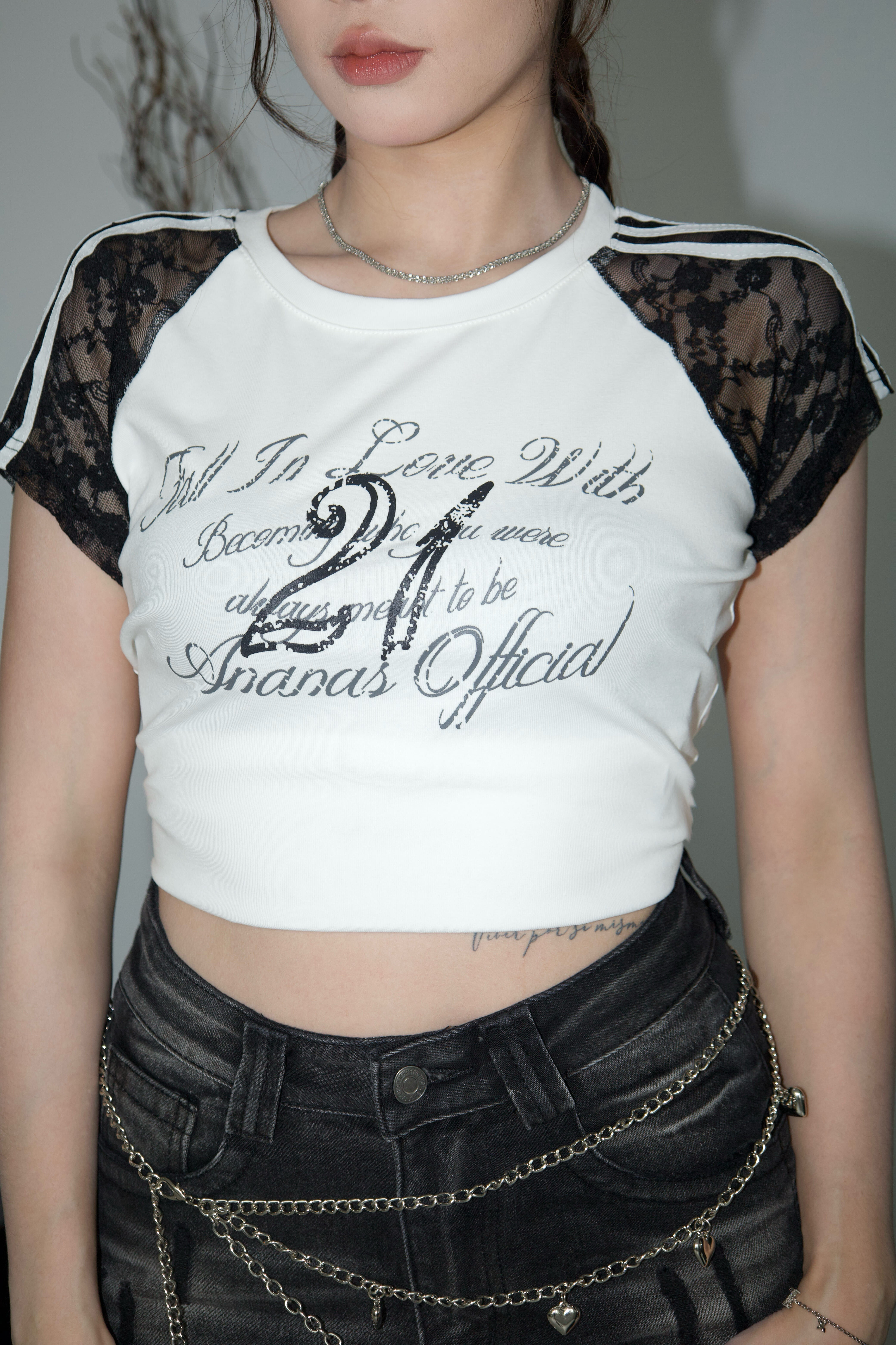 [ Ananas自訂款✨ ] 運動風拼接袖蕾絲上衣