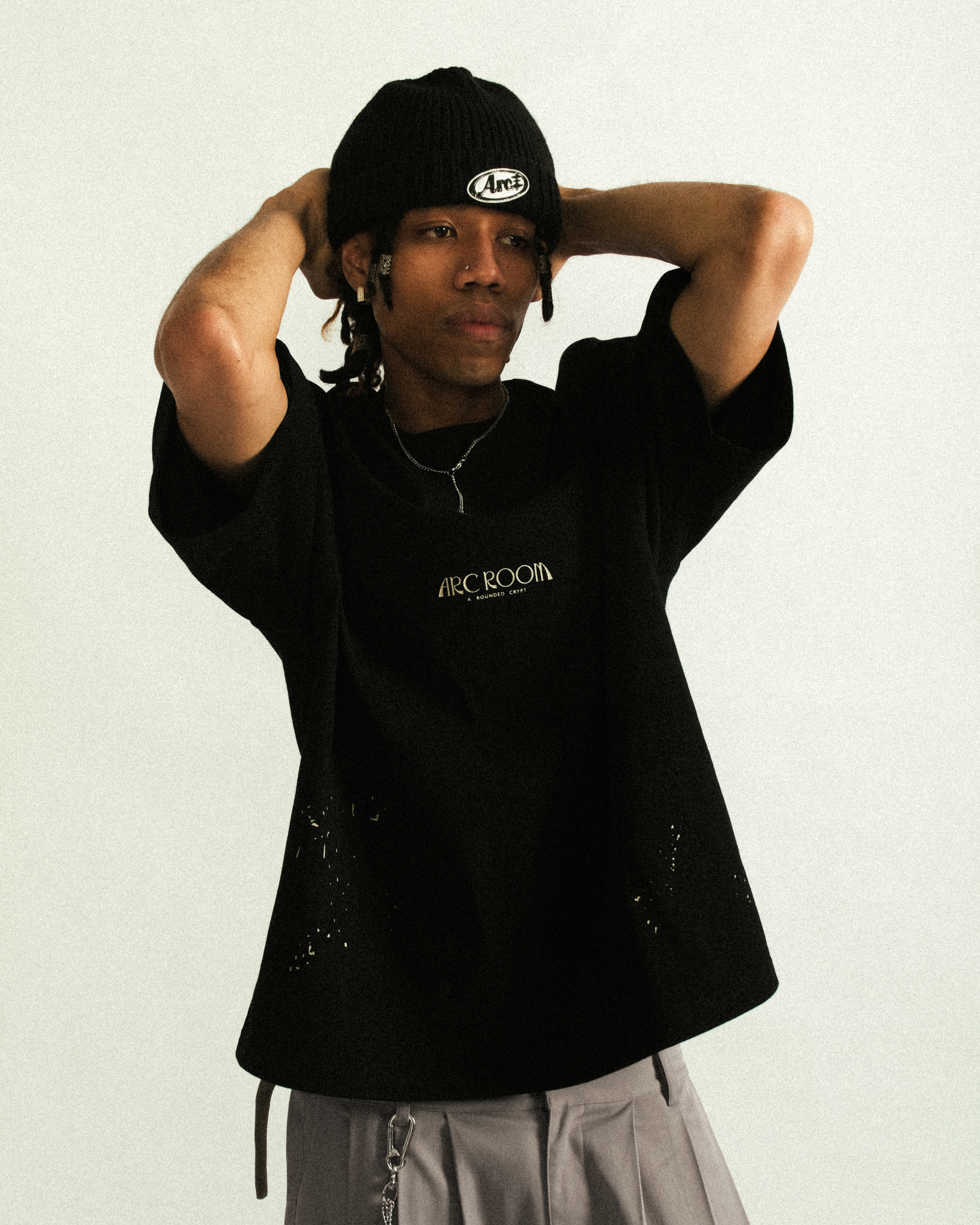 LOGO TEE - BLACK
