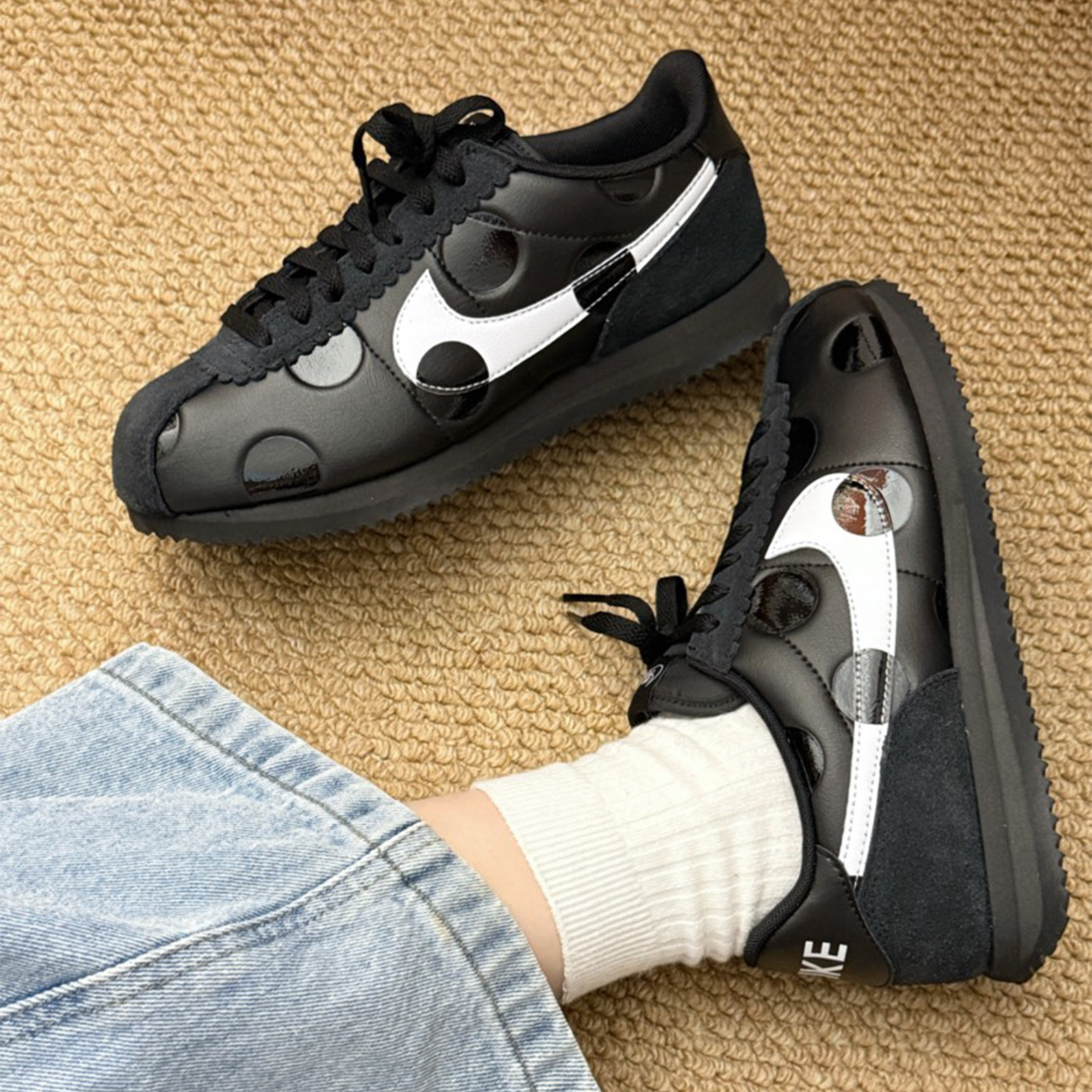 NIKE CORTEZ Polka Dot 阿甘鞋 波點 麂皮 皮革 拼接 黑白 草間彌生 女款 復古休閒鞋 IR1332-001