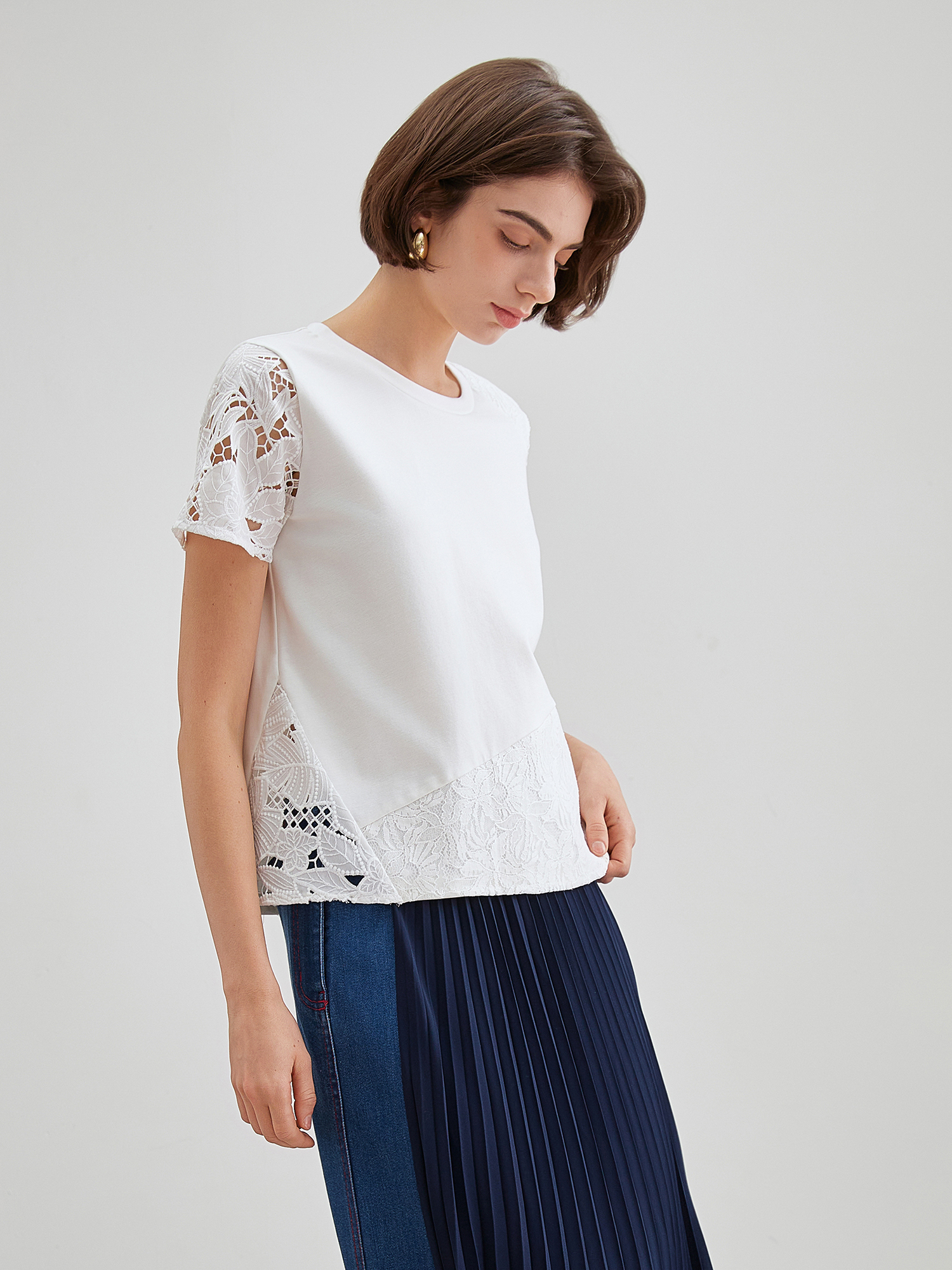 mi-tu 蕾絲鉤花T恤