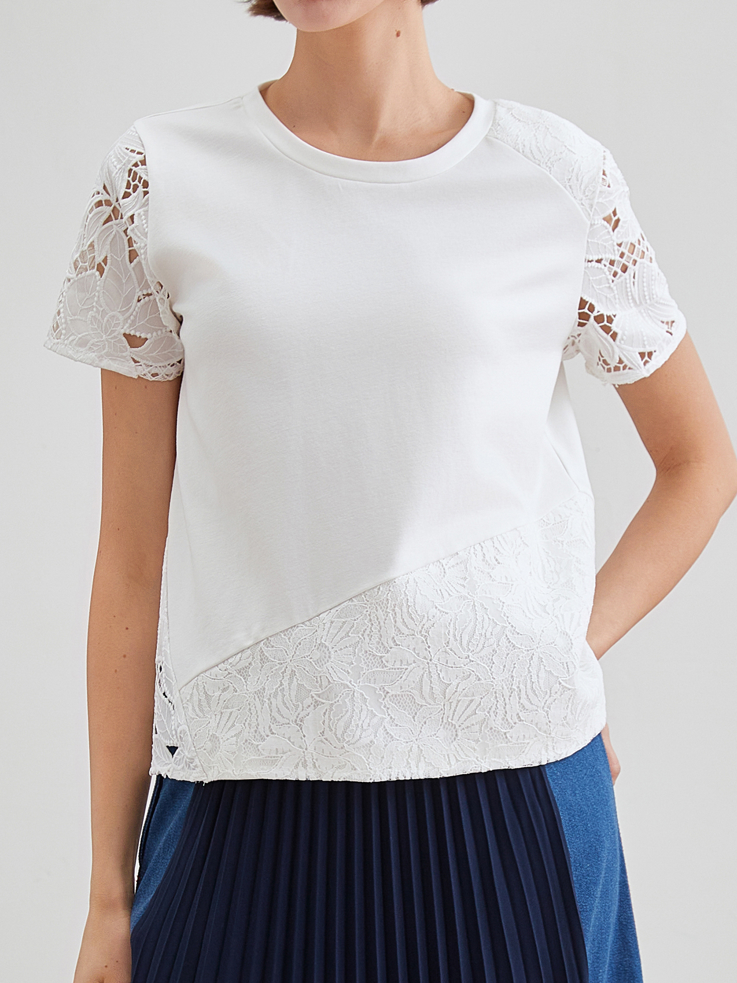 mi-tu 蕾絲鉤花T恤