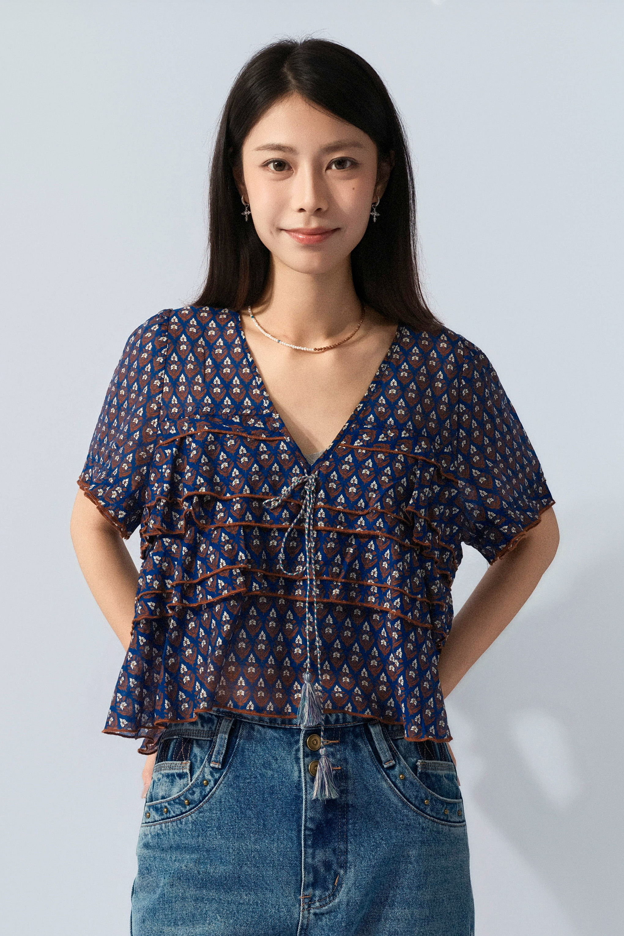 古典碎花薄棉蛋糕上衣 (預購產品）