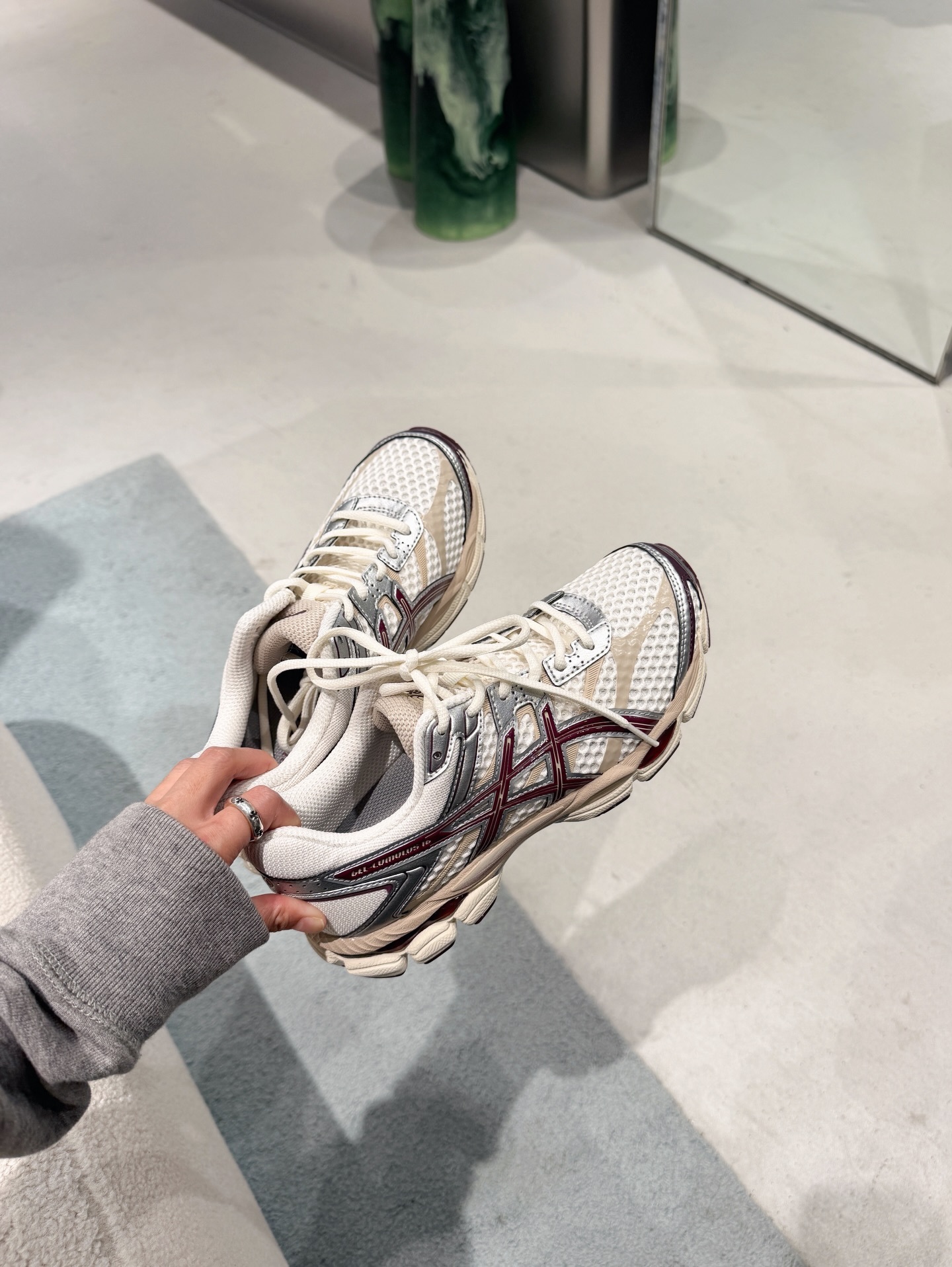 Asics Gel-Cumulus 16 日本新款 奶油棕 銀色 棕色 復古鞋 1203A733-104