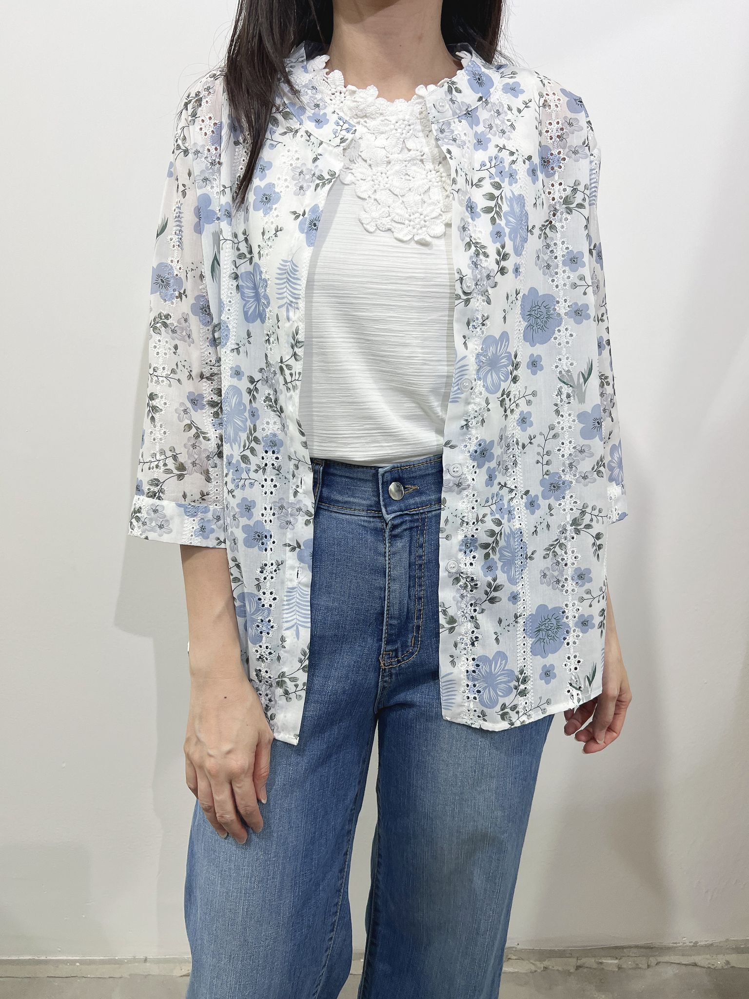 TE 碎花恤衫