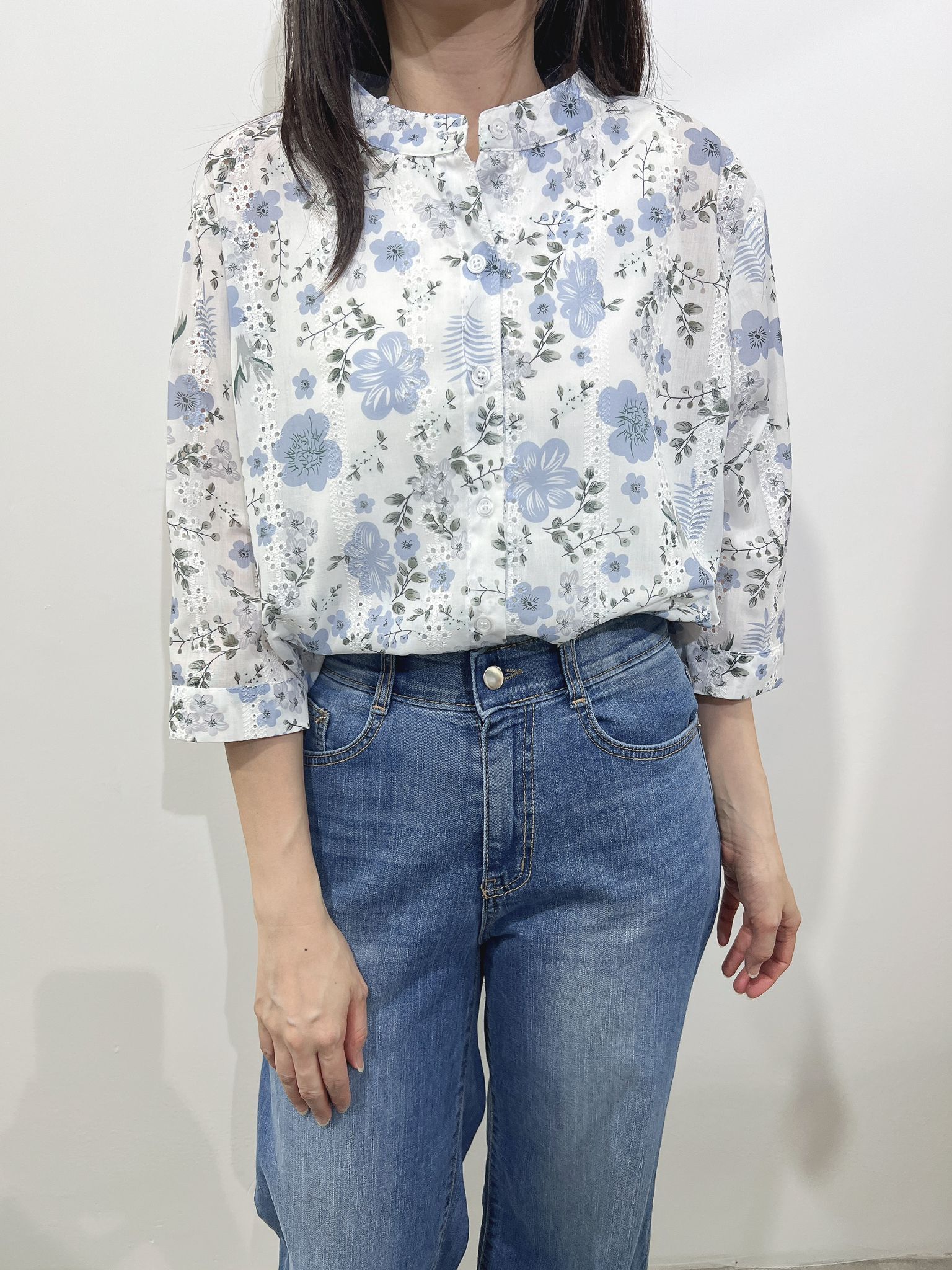 TE 碎花恤衫