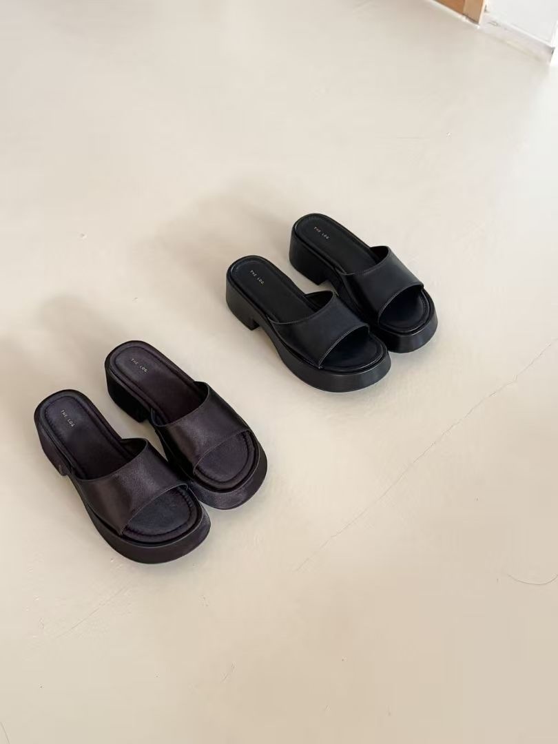 厚底簡約拖鞋