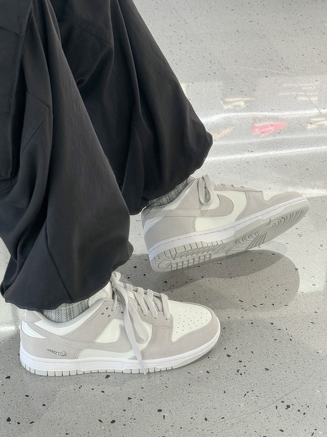 NIKE DUNK SUEDE 絨面 螺旋小勾 燕麥奶
