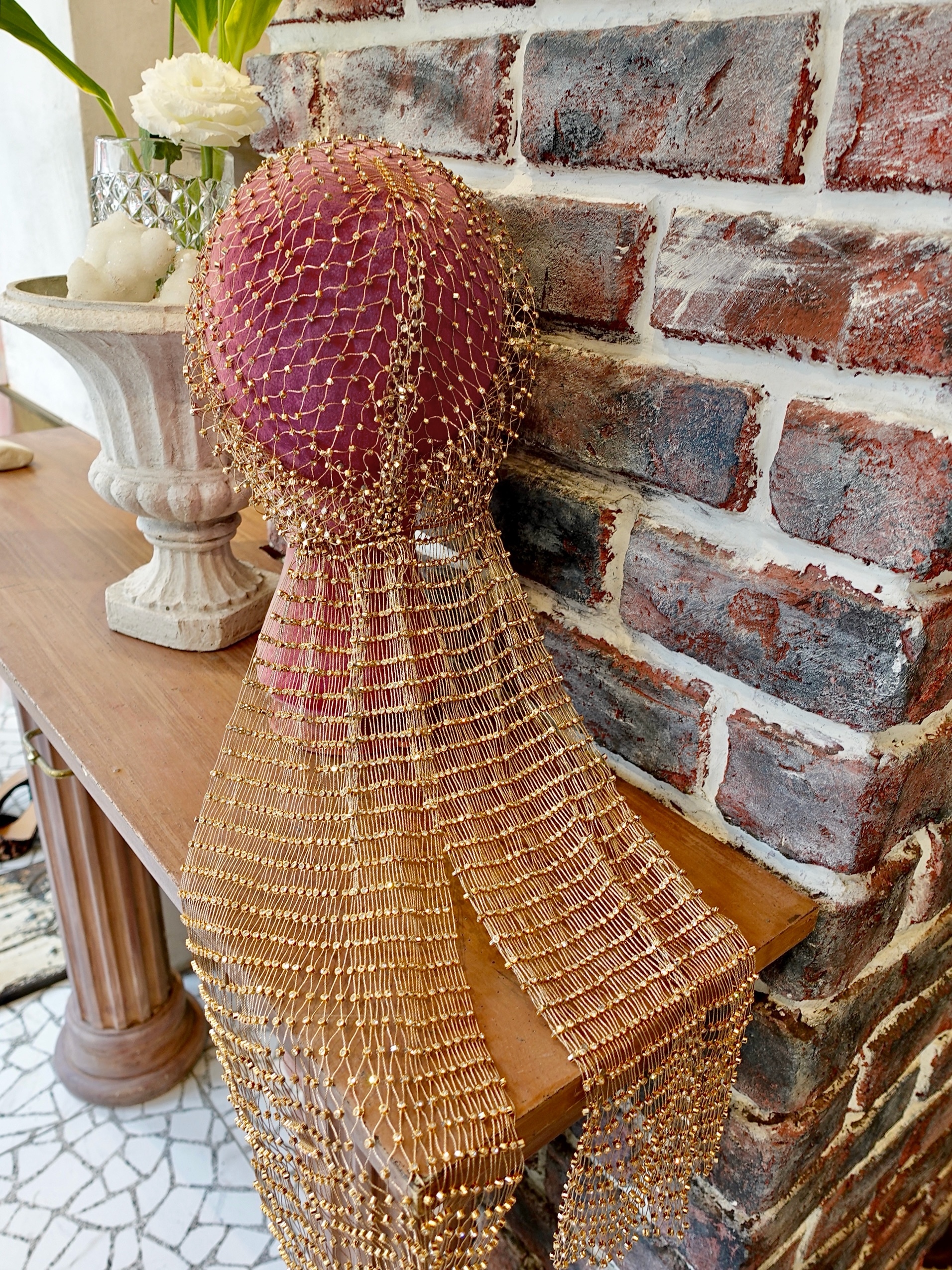 Lux Gold金色水鑽網洞頭巾飾