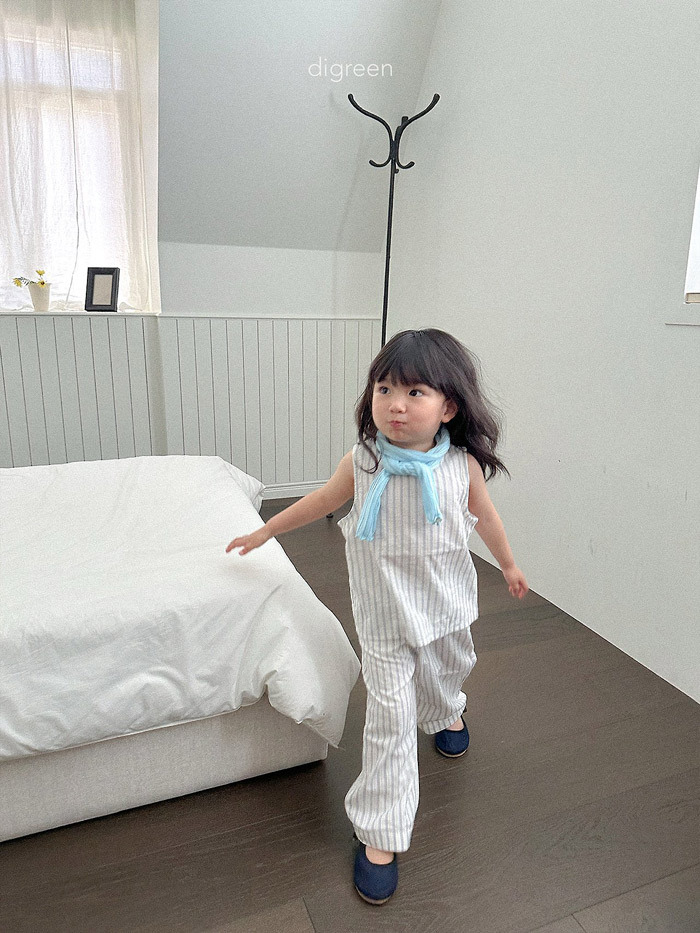 正韓夏Digreenkids 兩色直條紋背心