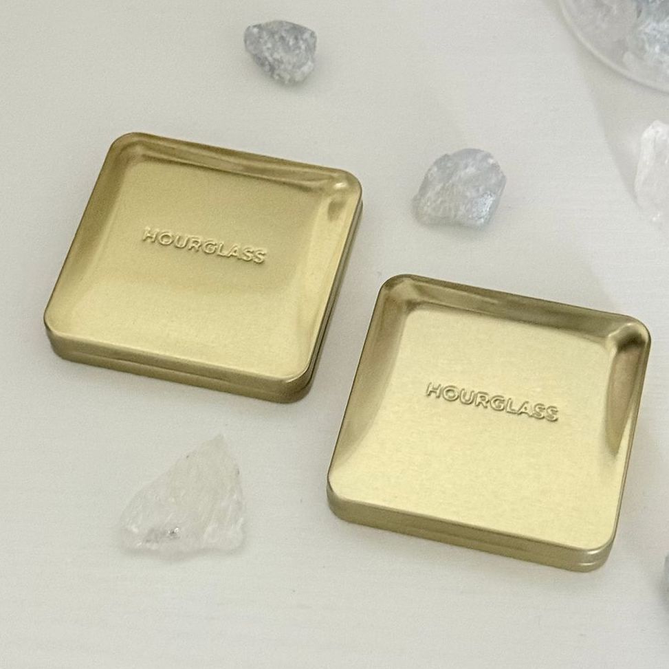 Hourglass - Curator Eyeshadow Palette 四色鐵盒眼影 #minimalist #realist