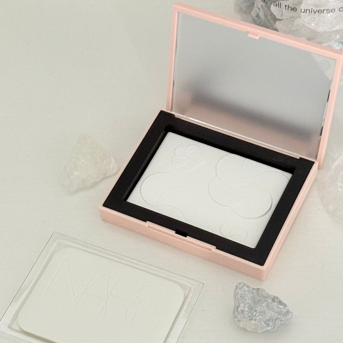 NARS - 2026春日限定原生光蜜粉餅