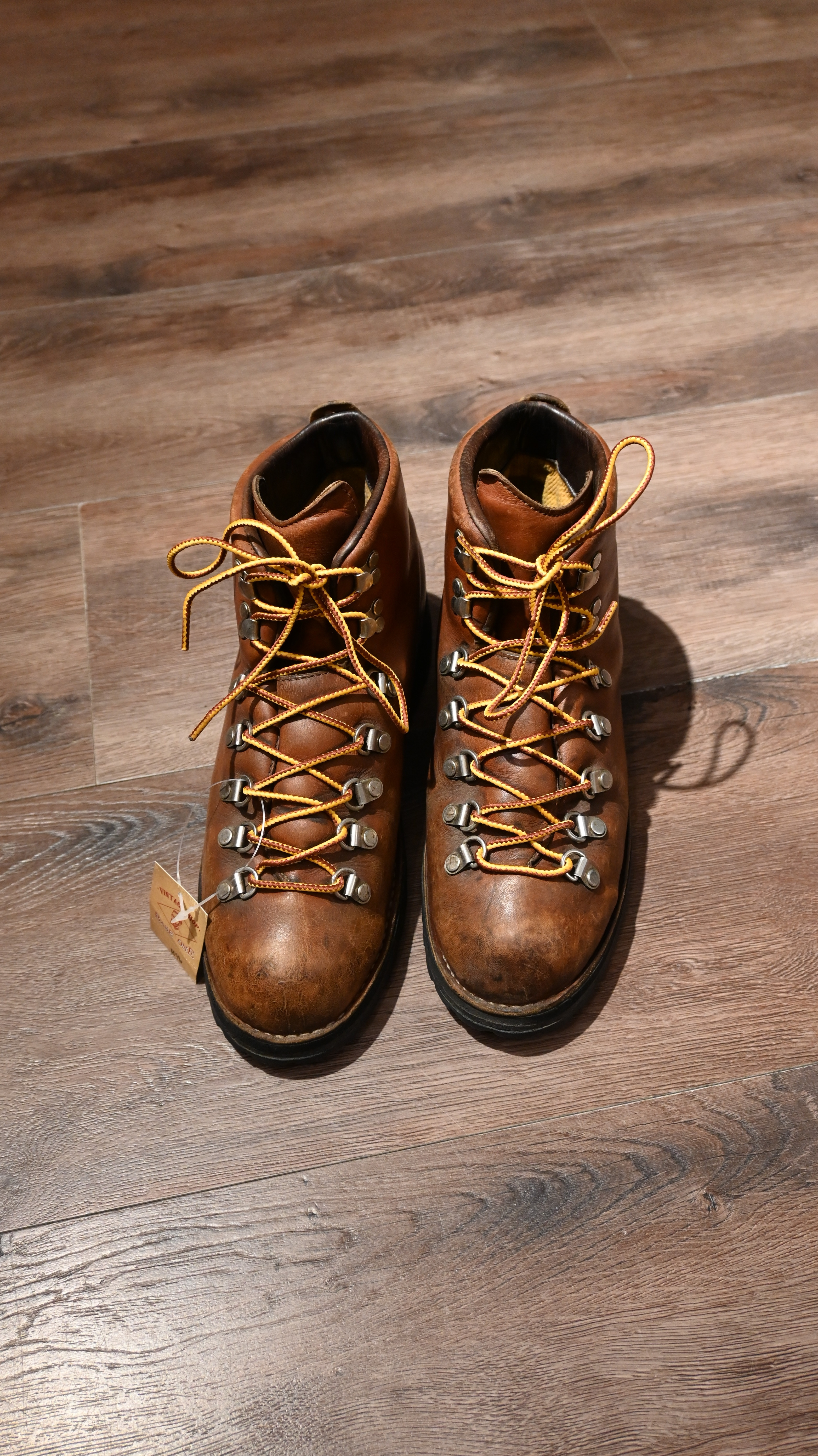 Early 80’s Danner Mountain Light