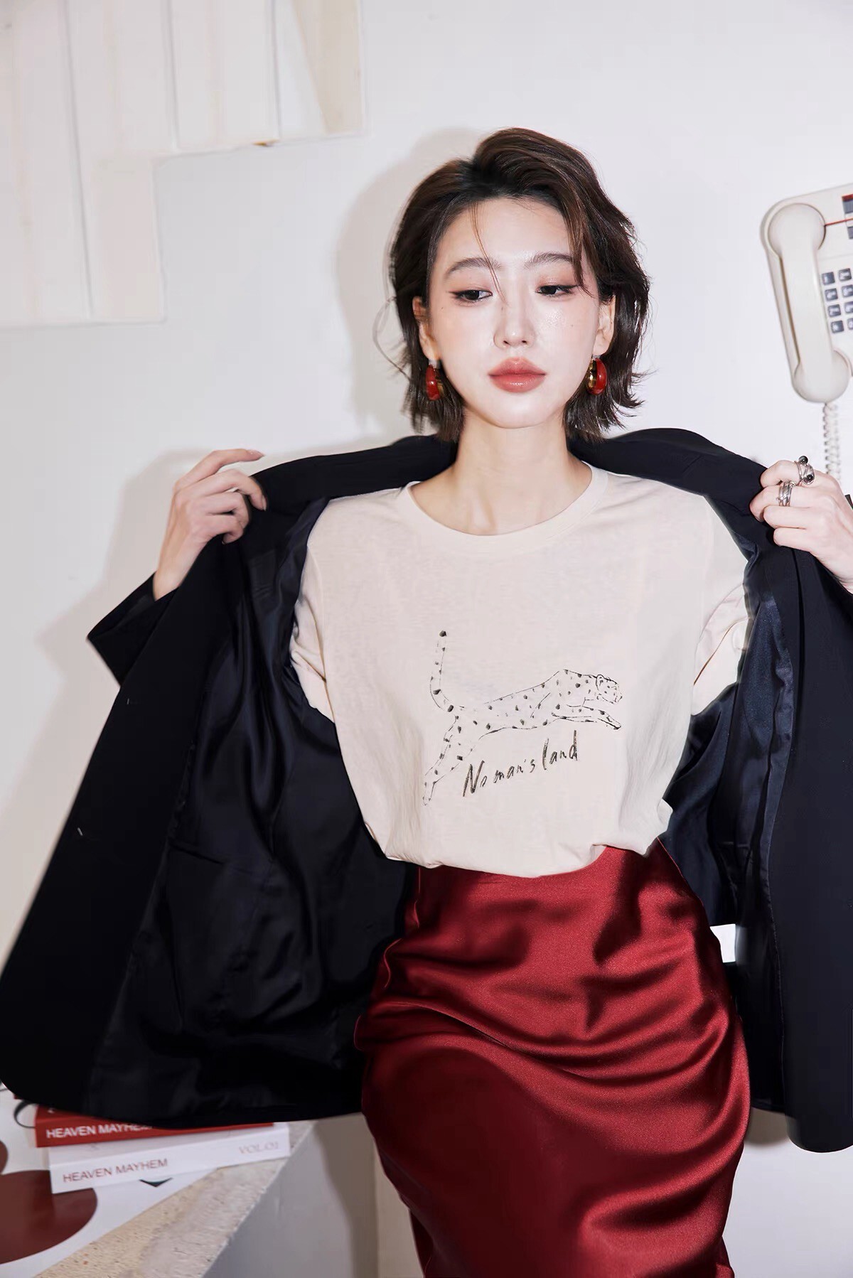 奶油白手繪感豹豹短袖圓領棉TEE-XS-M (Elegant & Love)