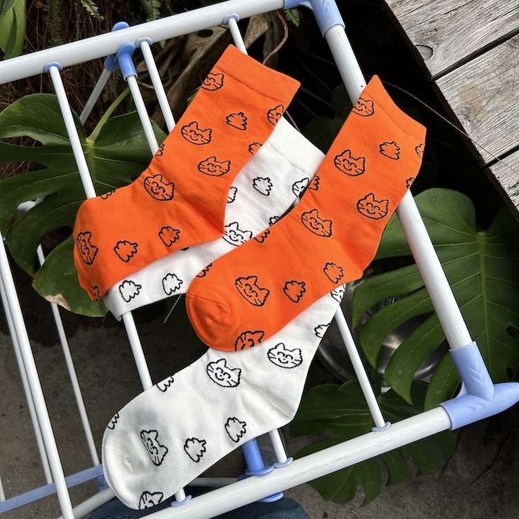 【咪室 MEOWMI TATTOO】黃金貓襪襪