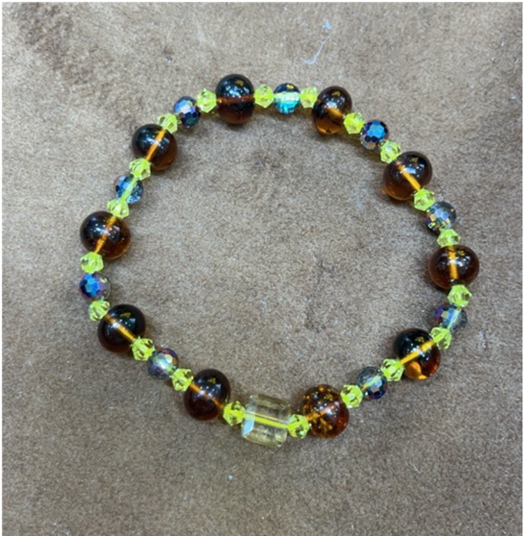 0414gz61-GZday1-撫順琥珀4月-撫順藥珀白水晶diy手串9m（A61）