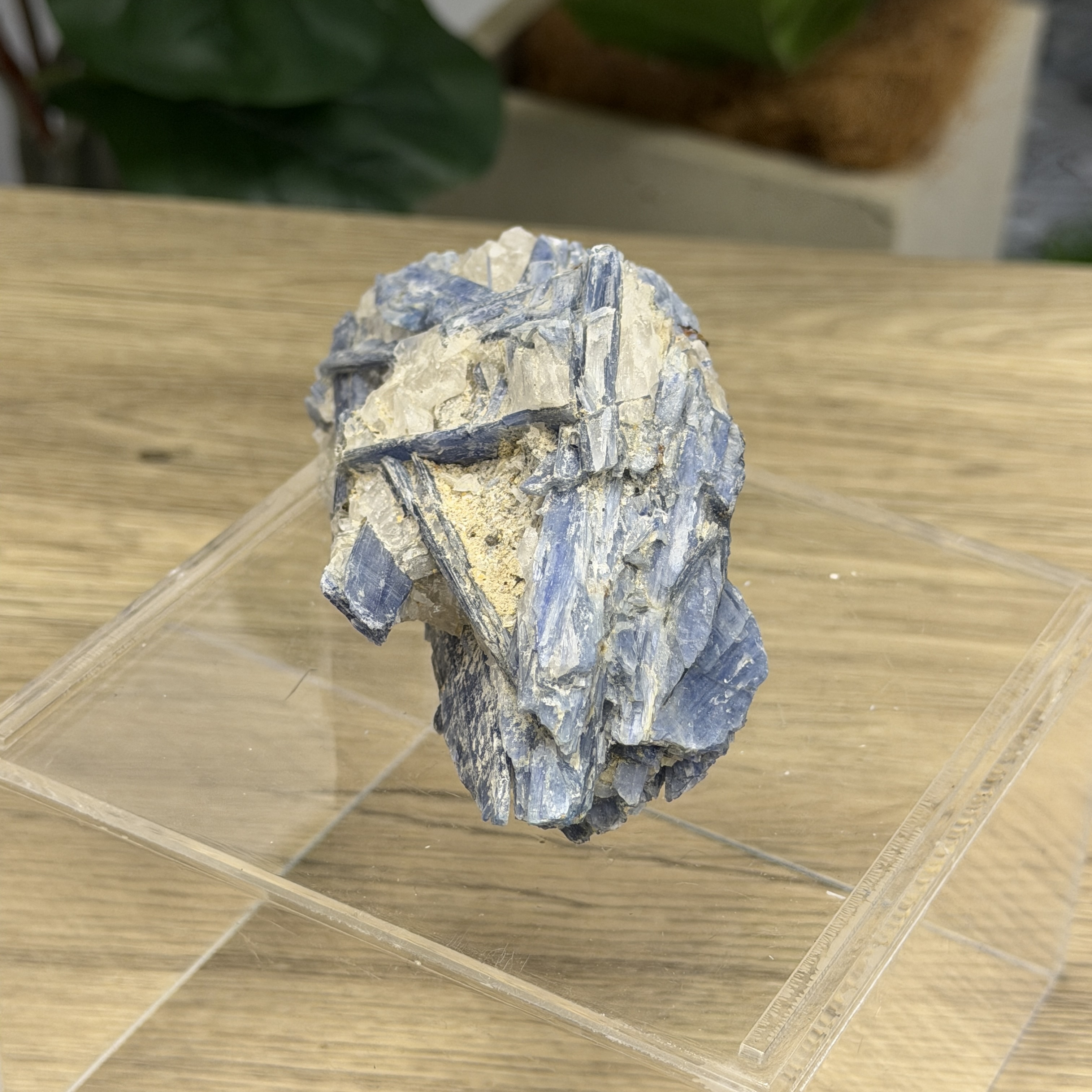 藍晶石原礦 KN1585