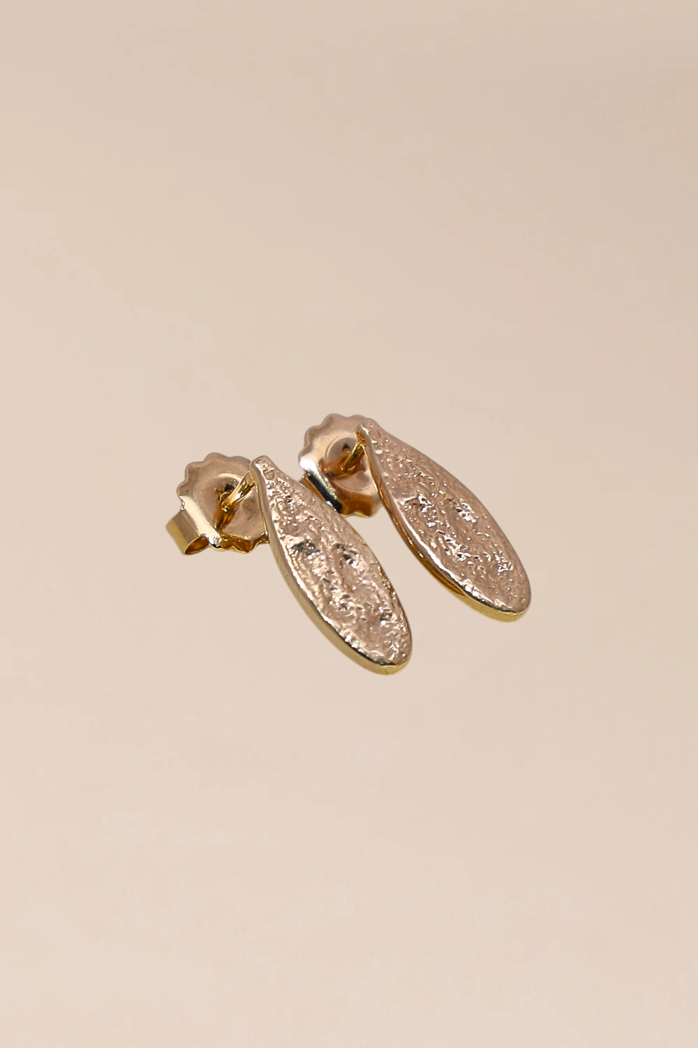 1WK0414-002 WAEKURA Earrings Olivea (EU)