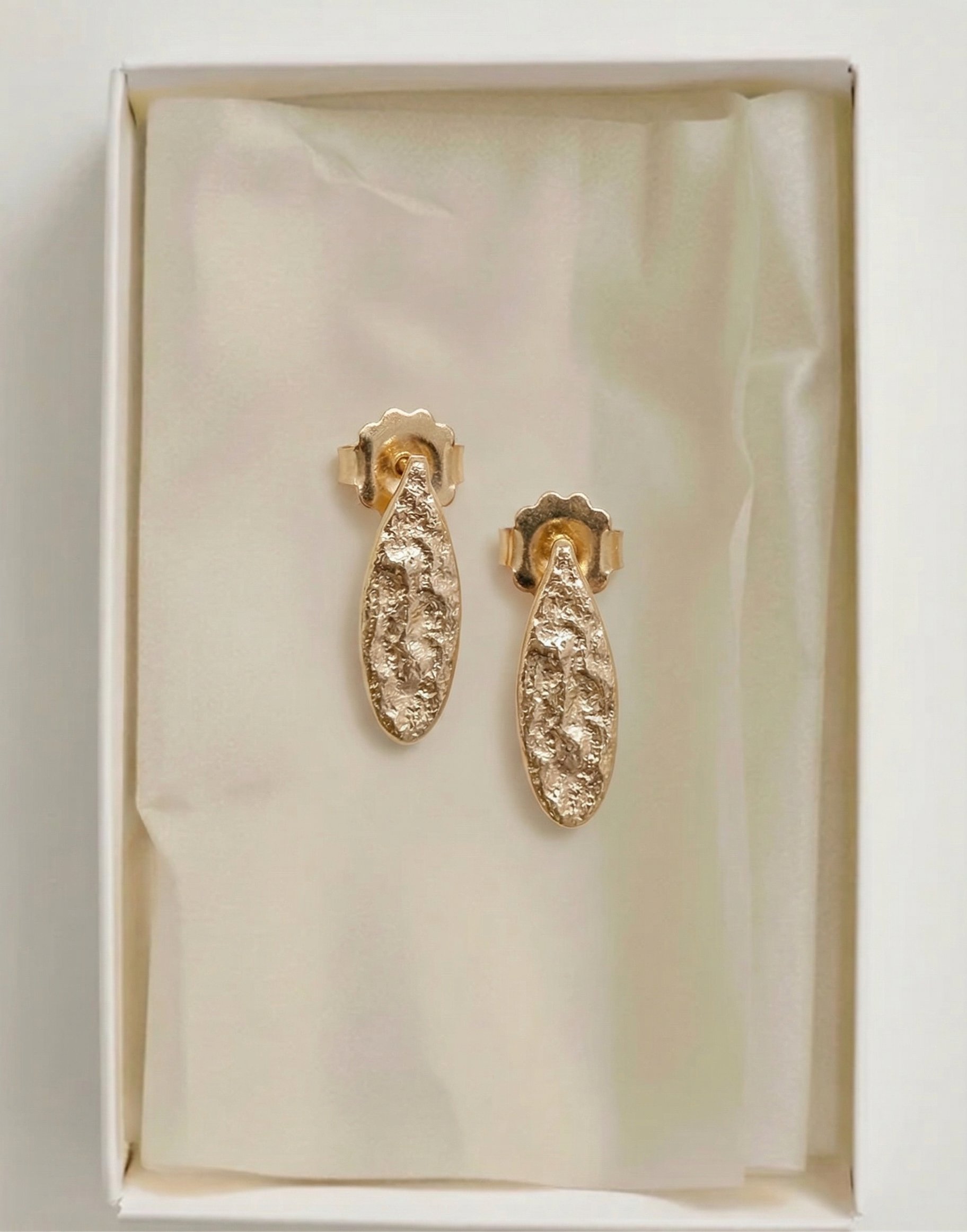 1WK0414-002 WAEKURA Earrings Olivea (EU)