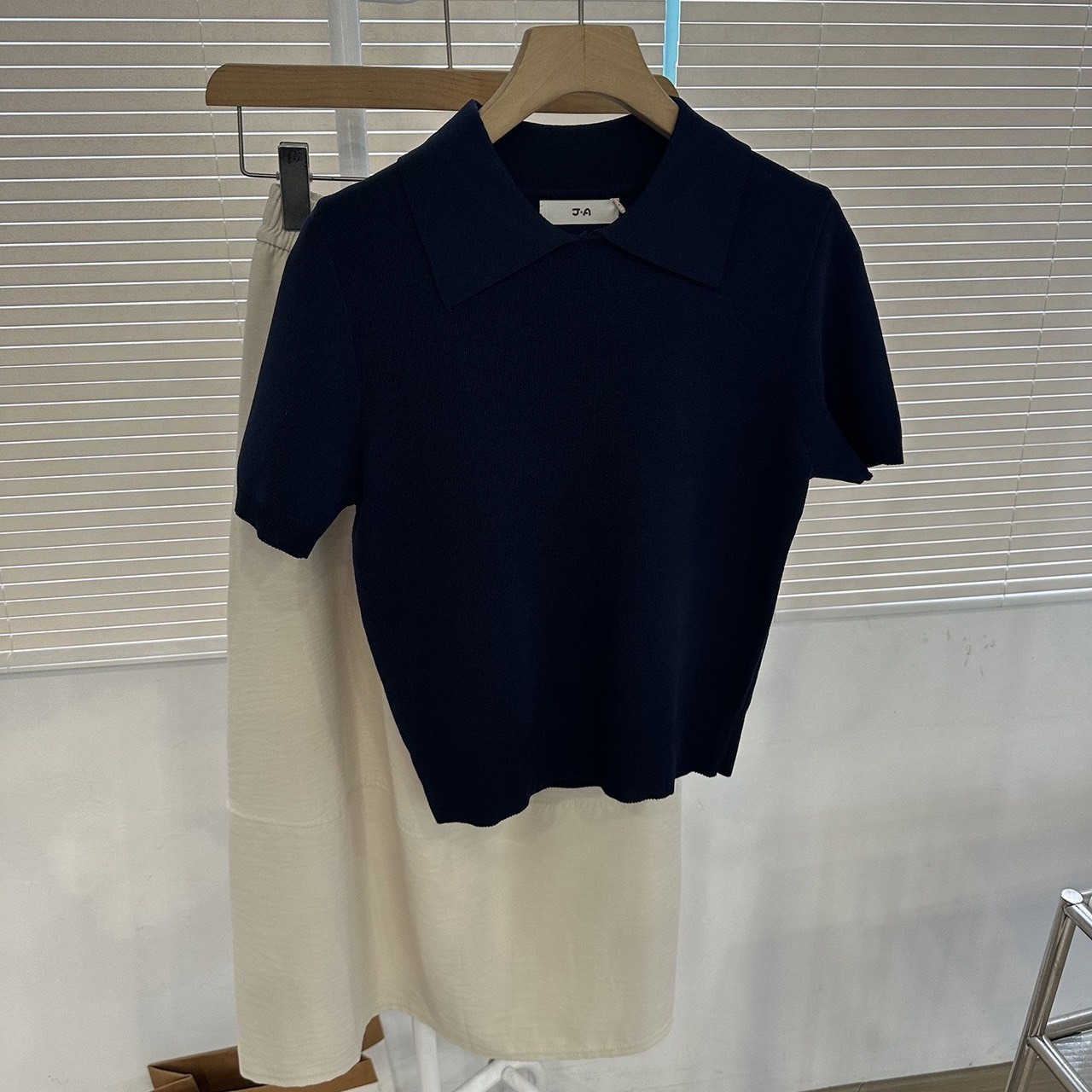 No.1689 細針織純色翻領polo衫